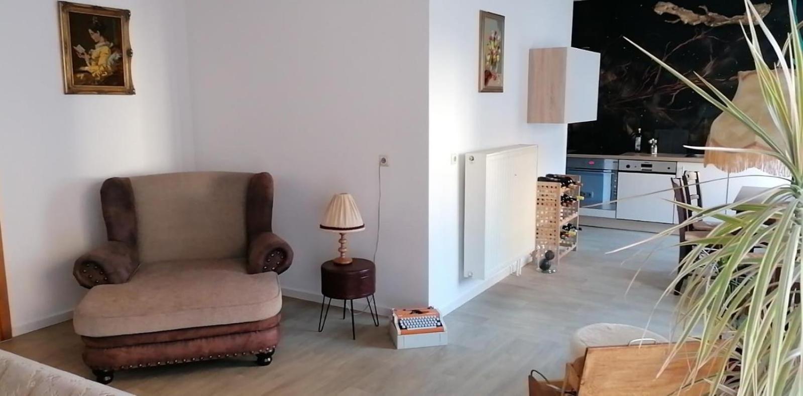 Two-Bedroom Apartment - Photo 5