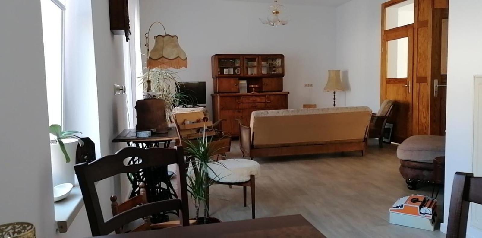 Two-Bedroom Apartment - Photo 9