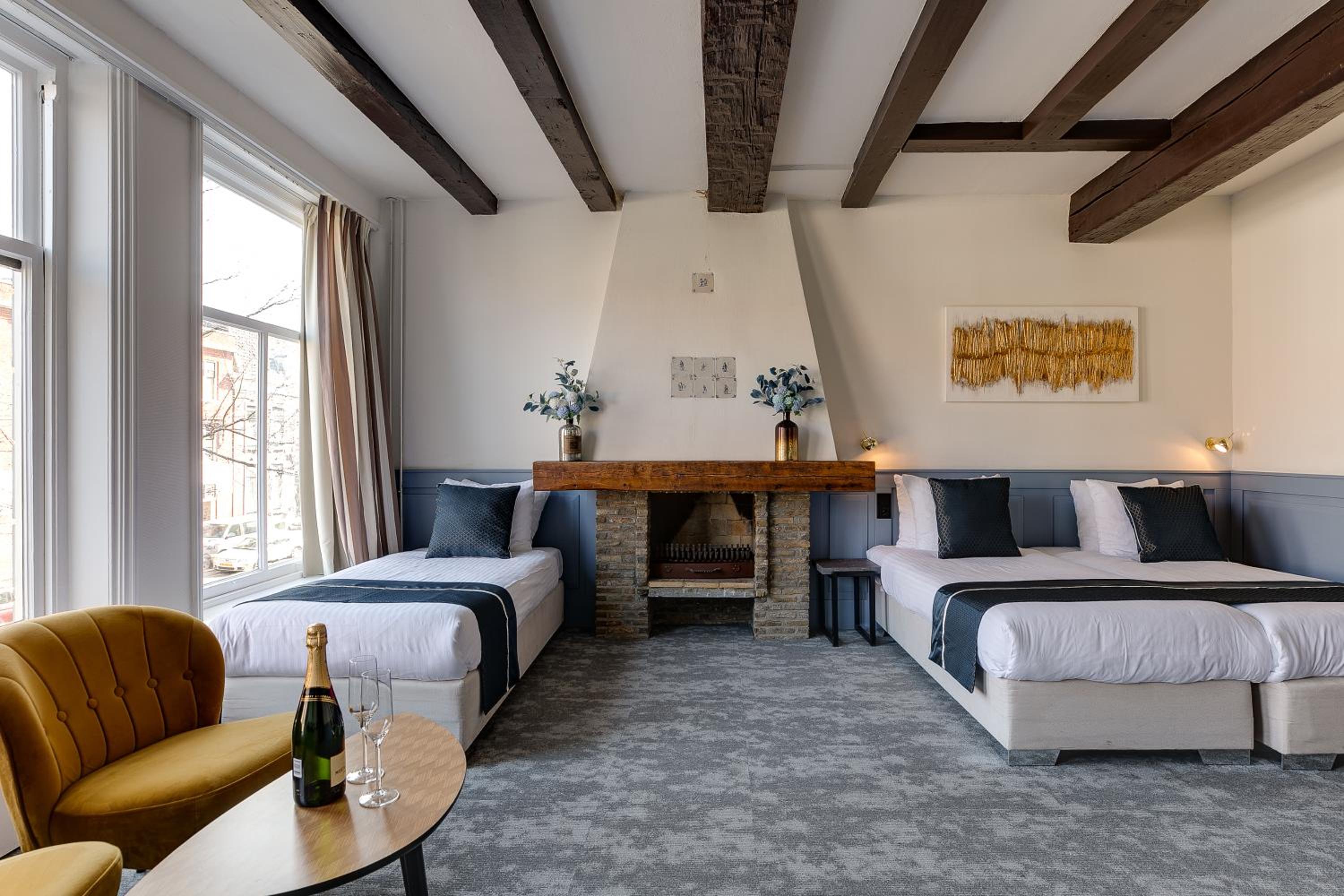 Deluxe Triple Room photo 2