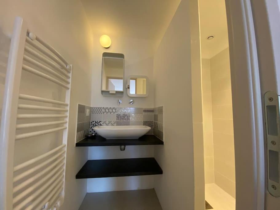 Double Room with Private Bathroom - Photo 2