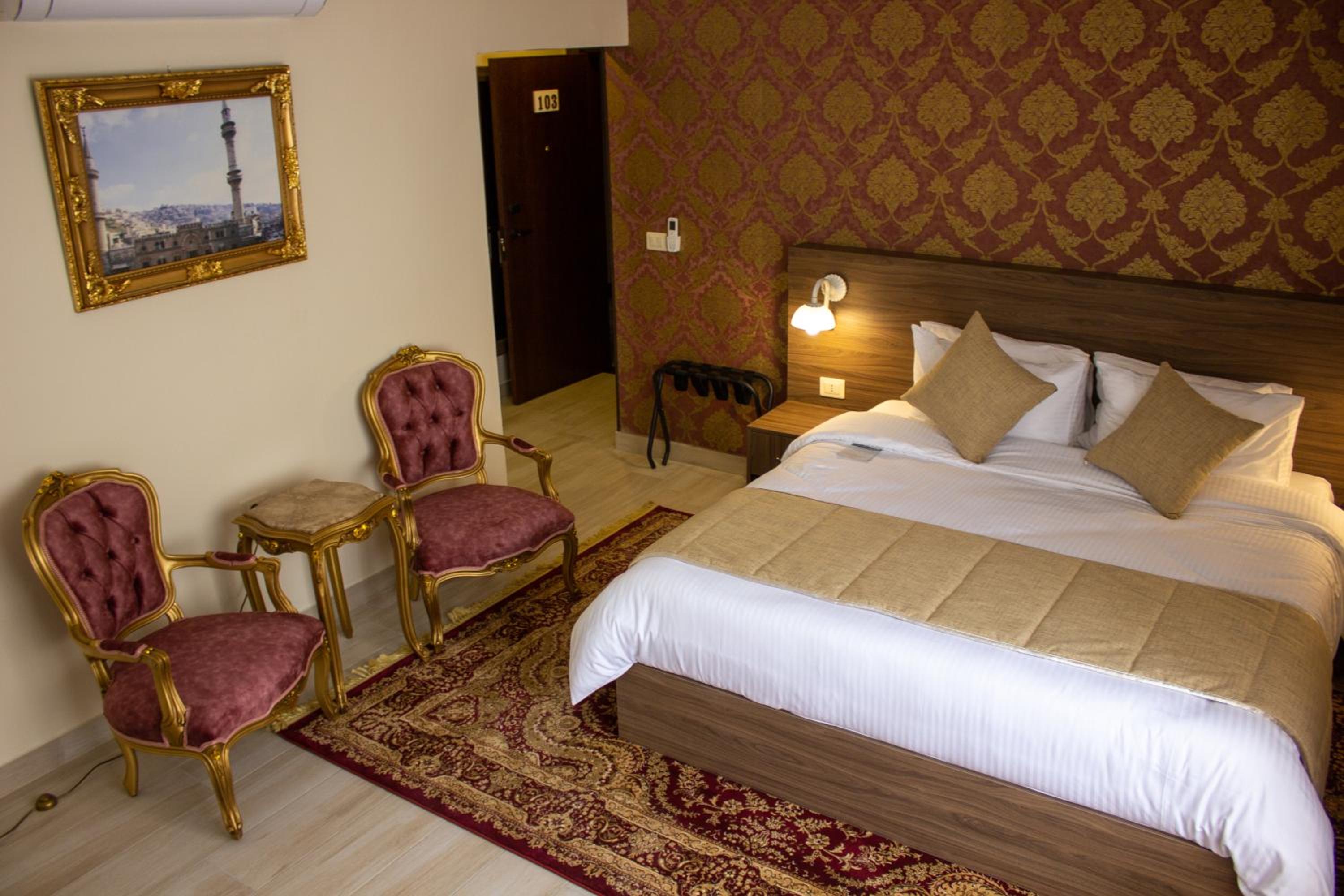 Deluxe Double Room - Photo 6