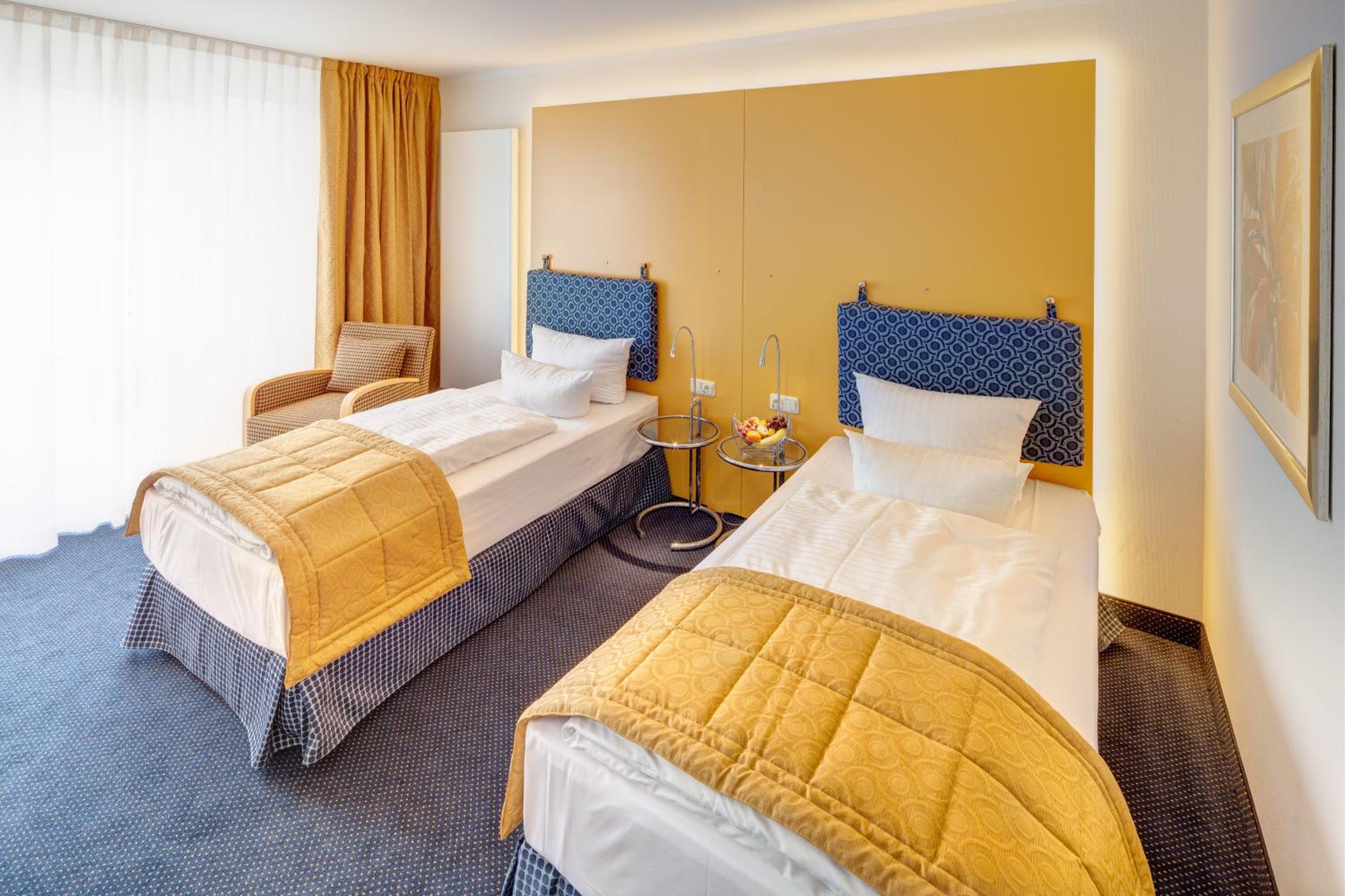 Classic Twin Room - Photo 1