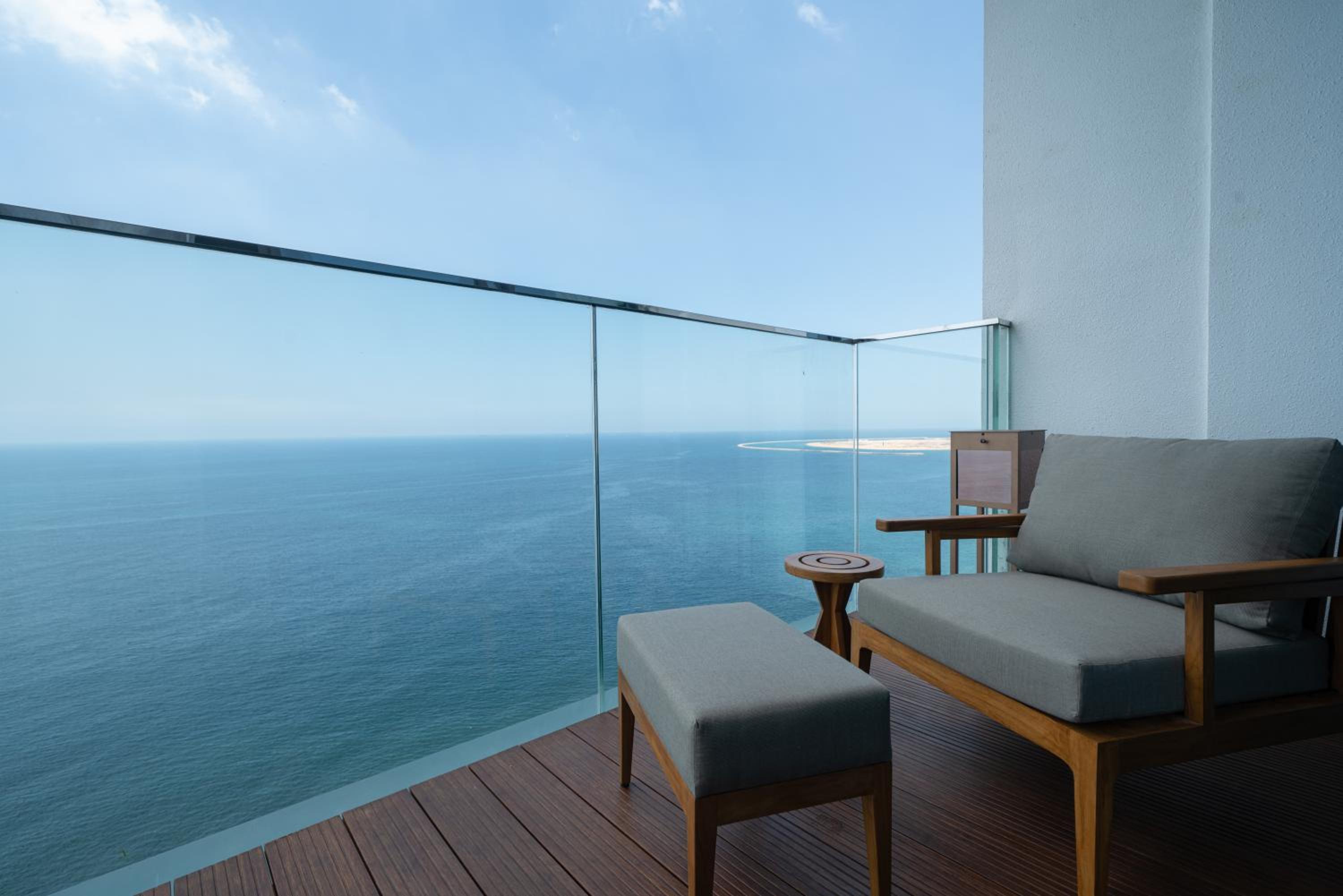 Premium Double Sea View Room with Terrace - Photo 8