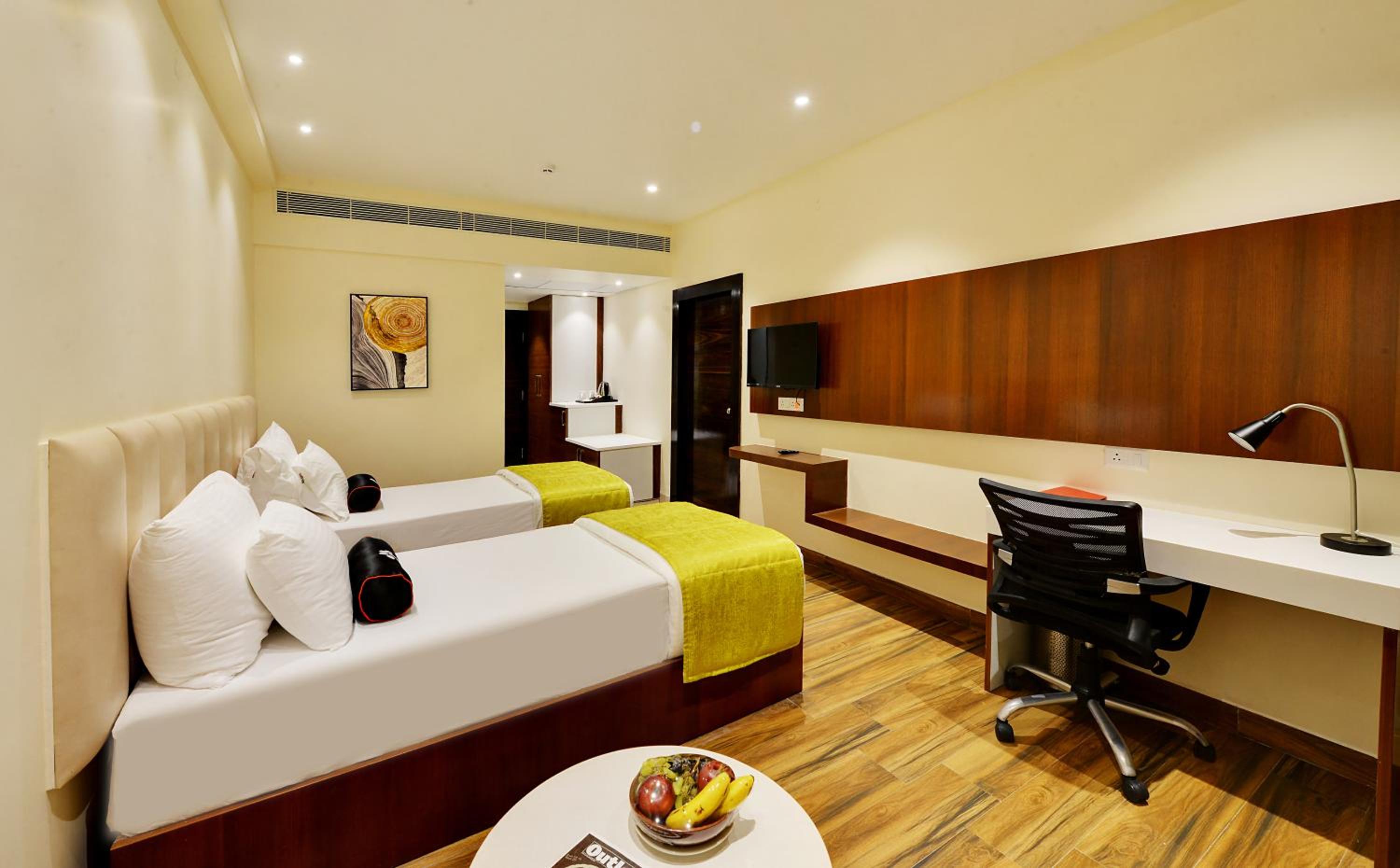 Deluxe Room - Photo 2