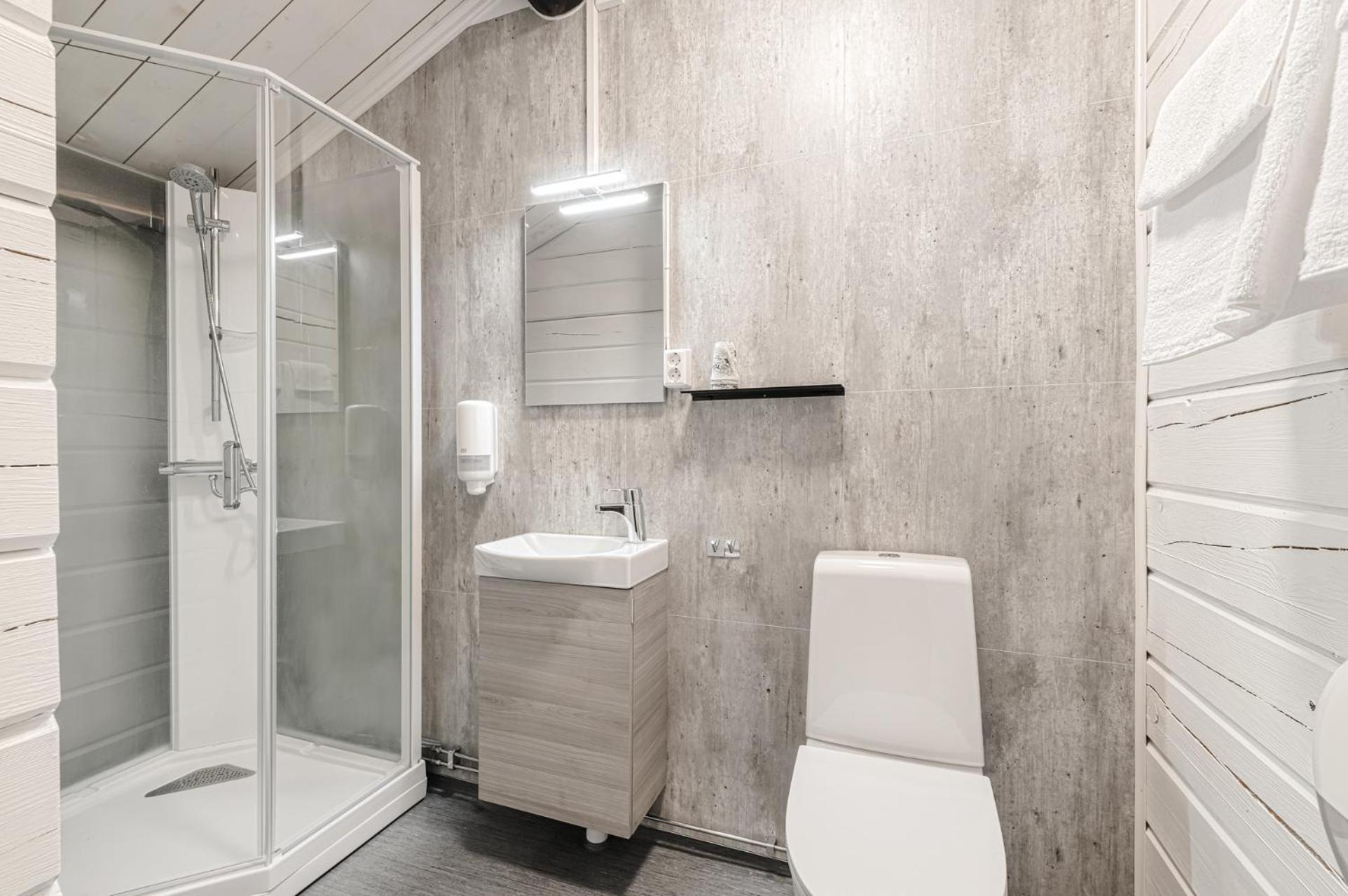 Double Room with Private Bathroom photo 2
