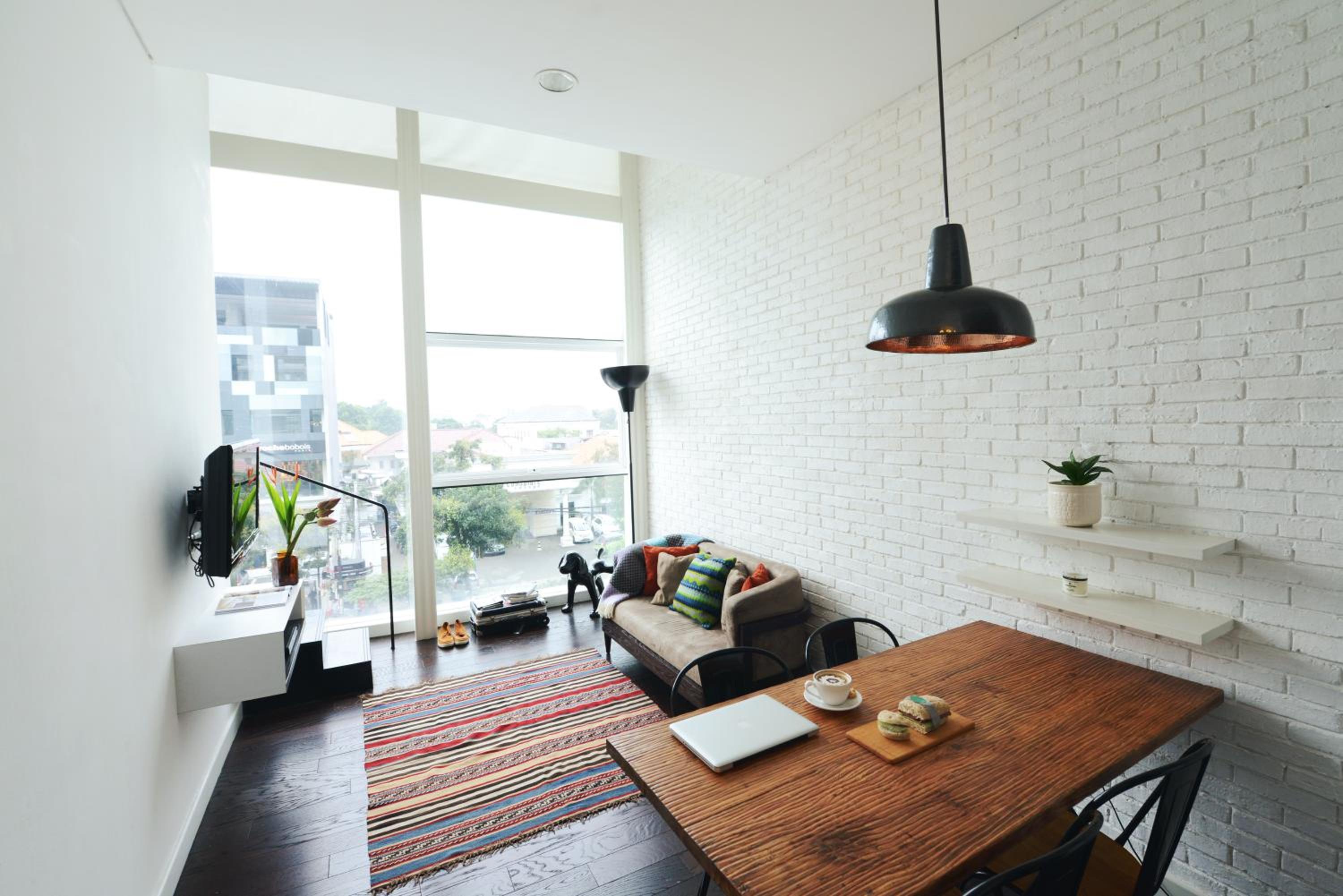 One-Bedroom Executive - Photo 1