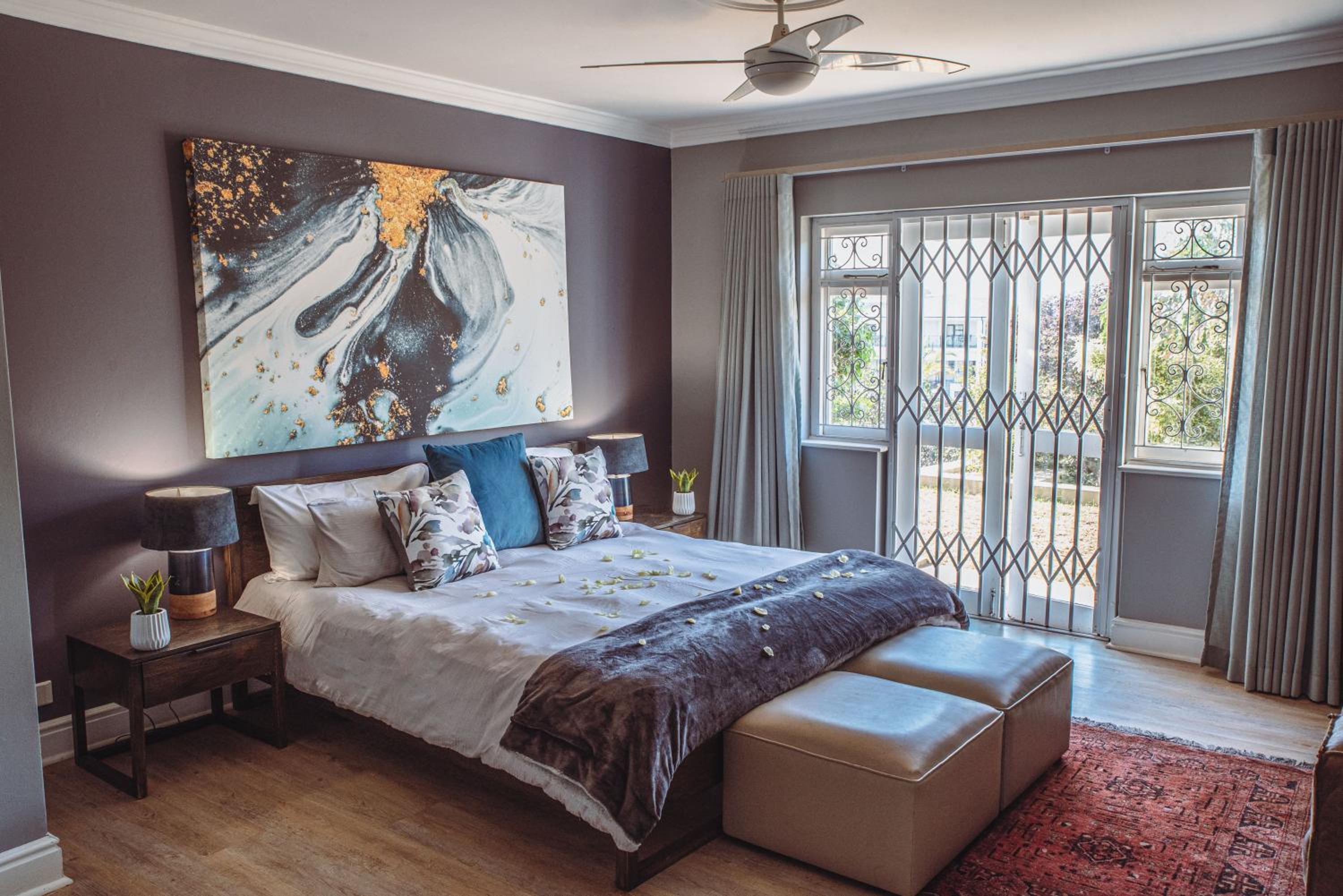 Superior King Suite - Photo 8