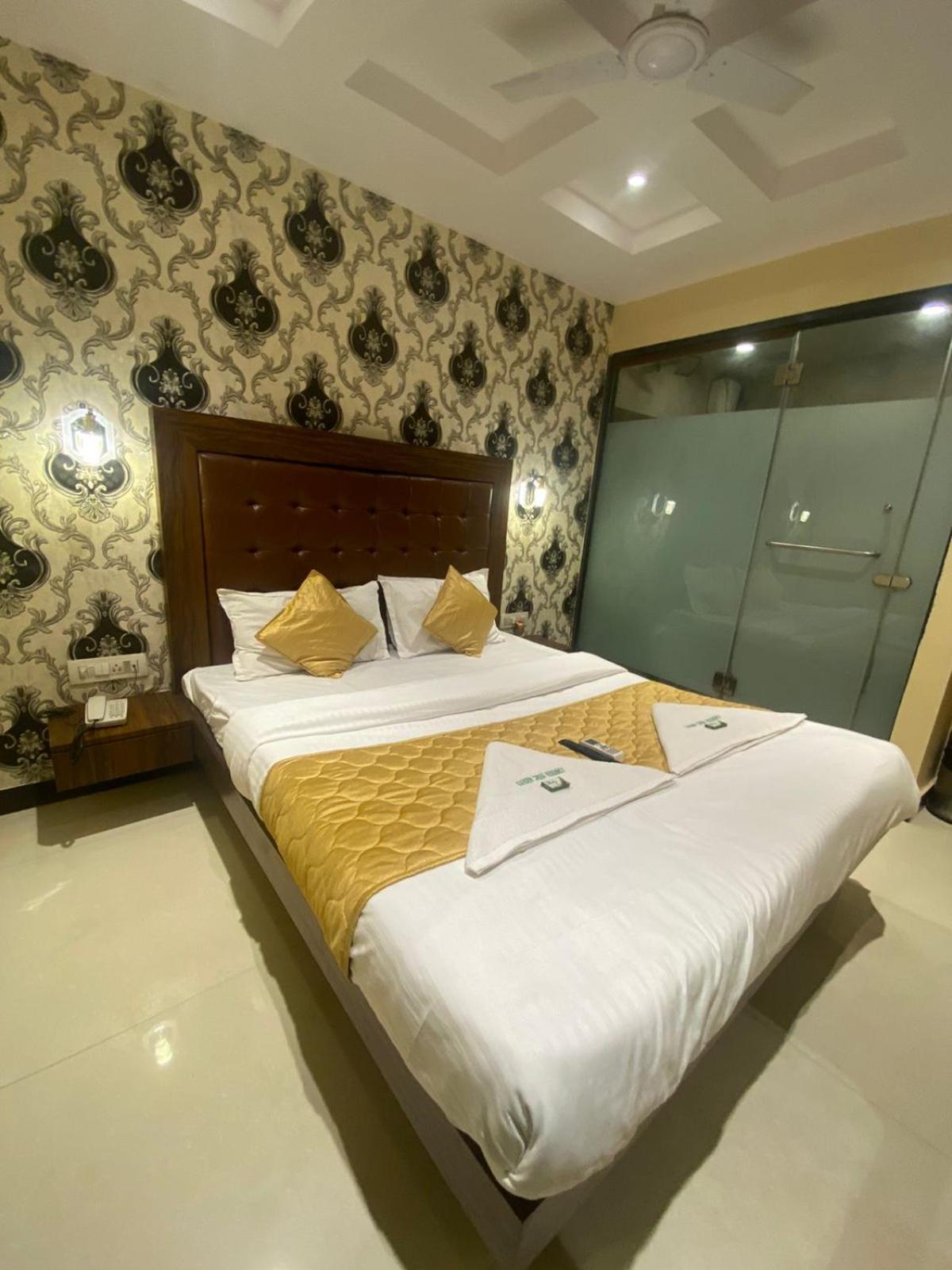 Deluxe Double Room - Photo 4