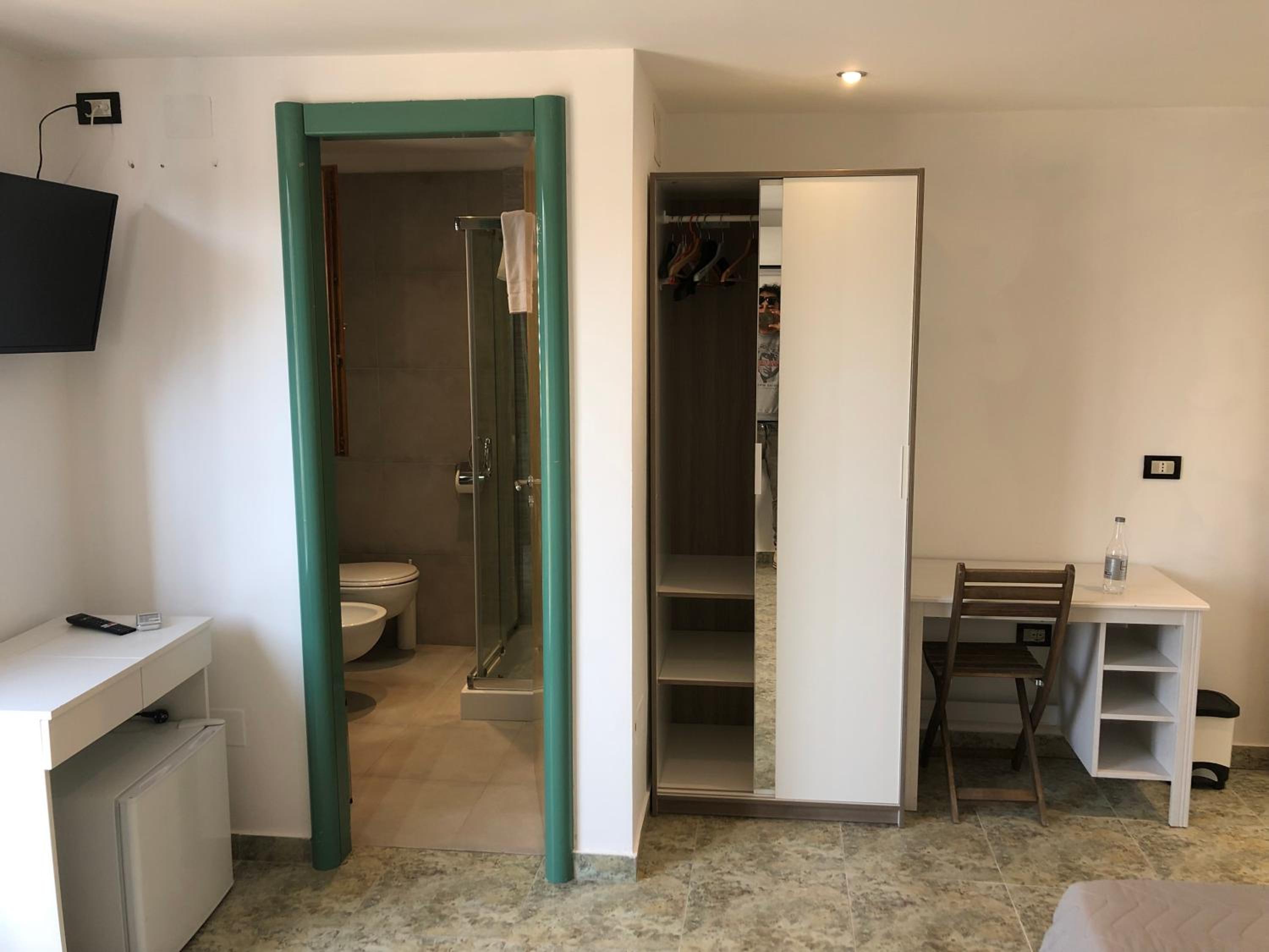 Double Room photo 3