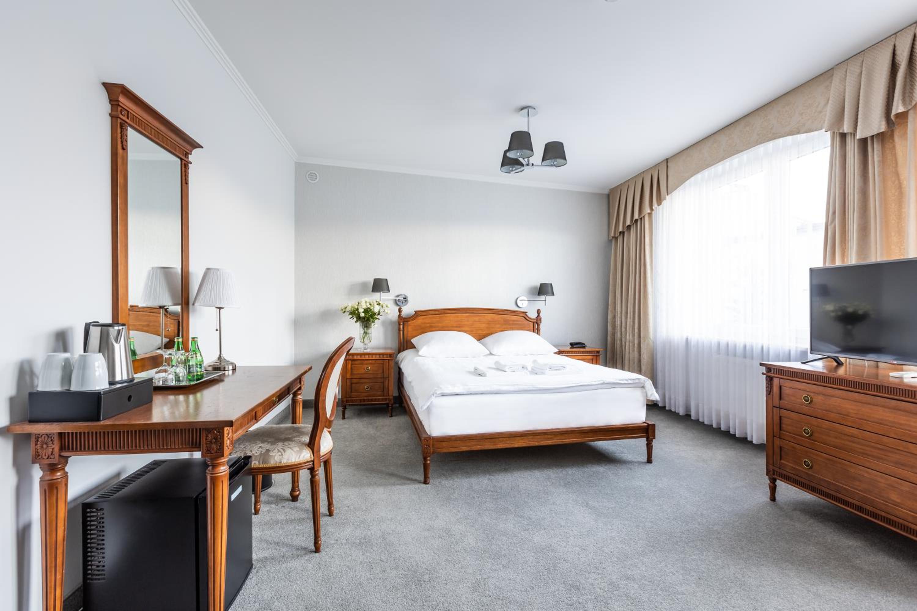Deluxe Double Room - Photo 1