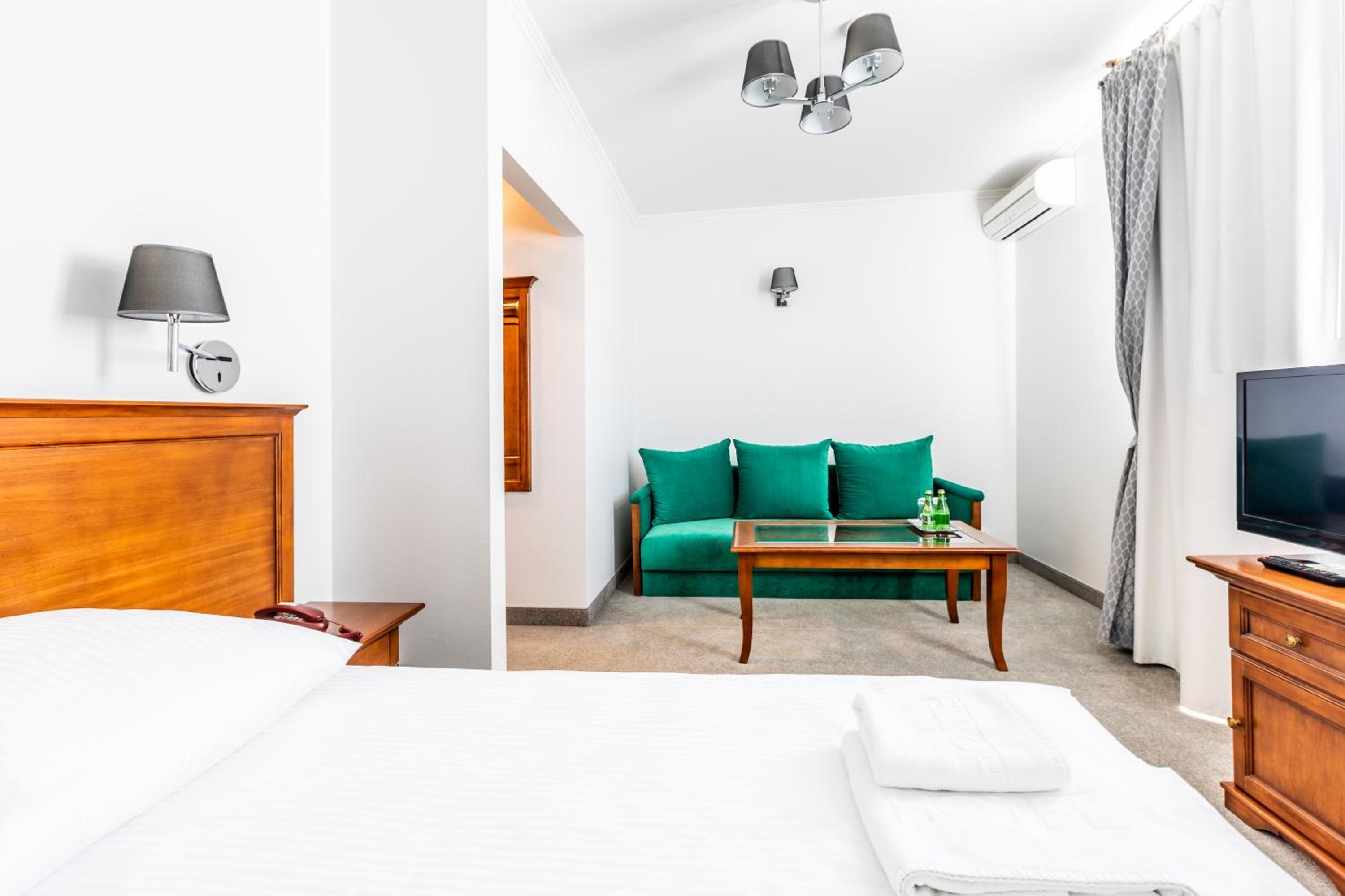 Premium Double Room - Photo 3