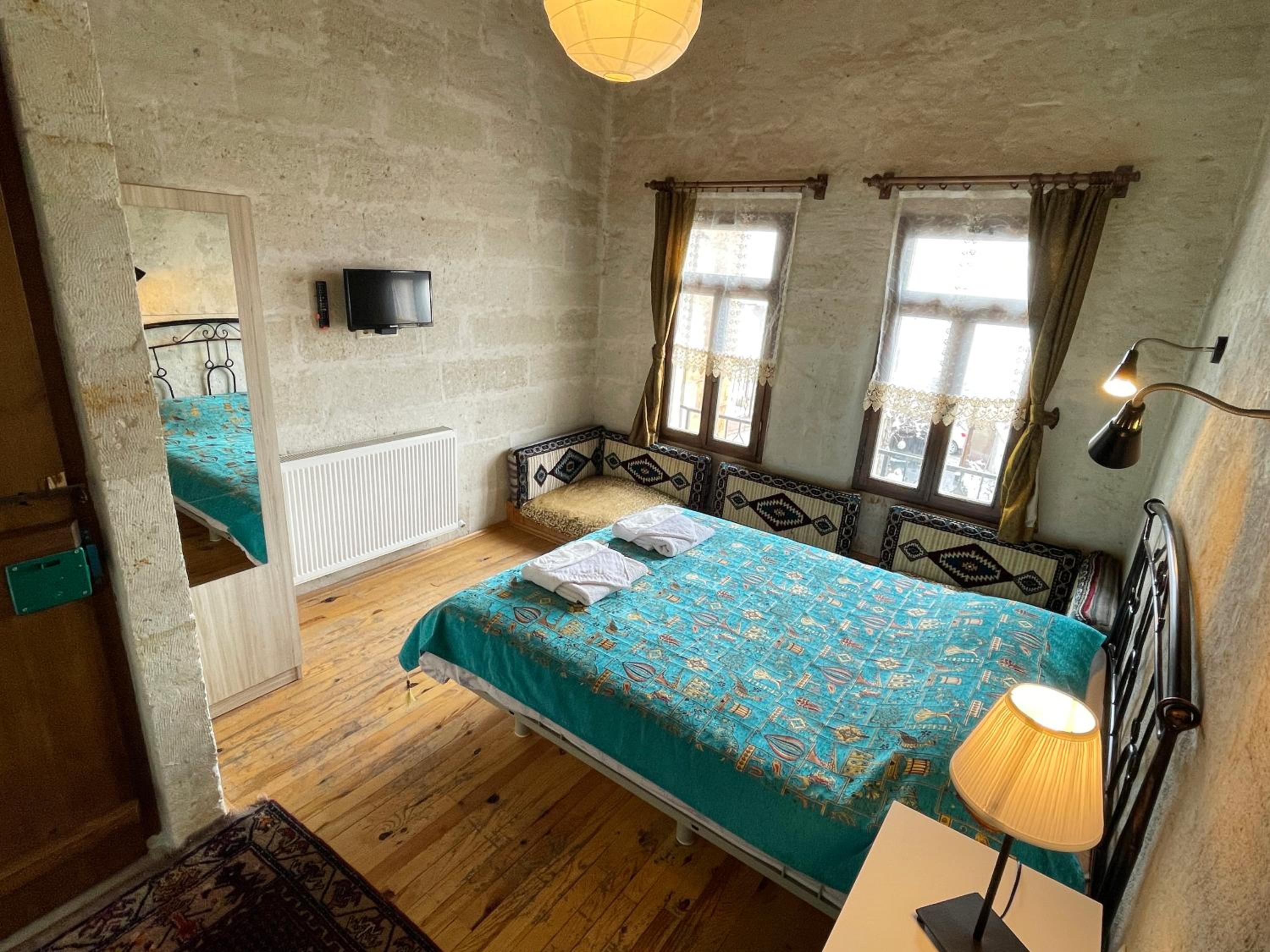 Standard Single Room photo 2