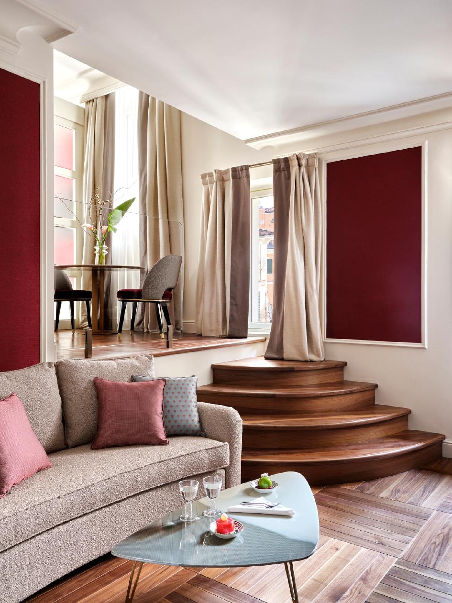 Prestige Suite (Non Smoking)