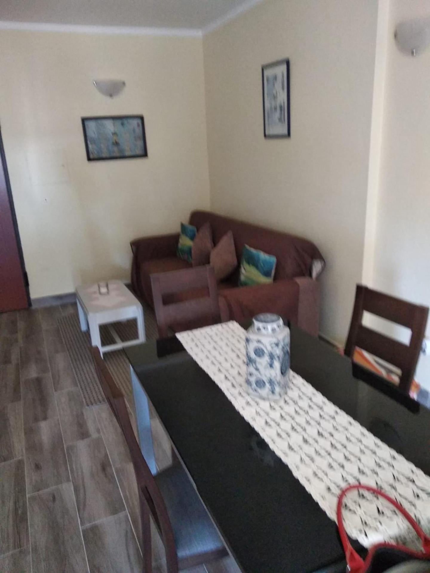 One-Bedroom Apartment With Garden View photo 2