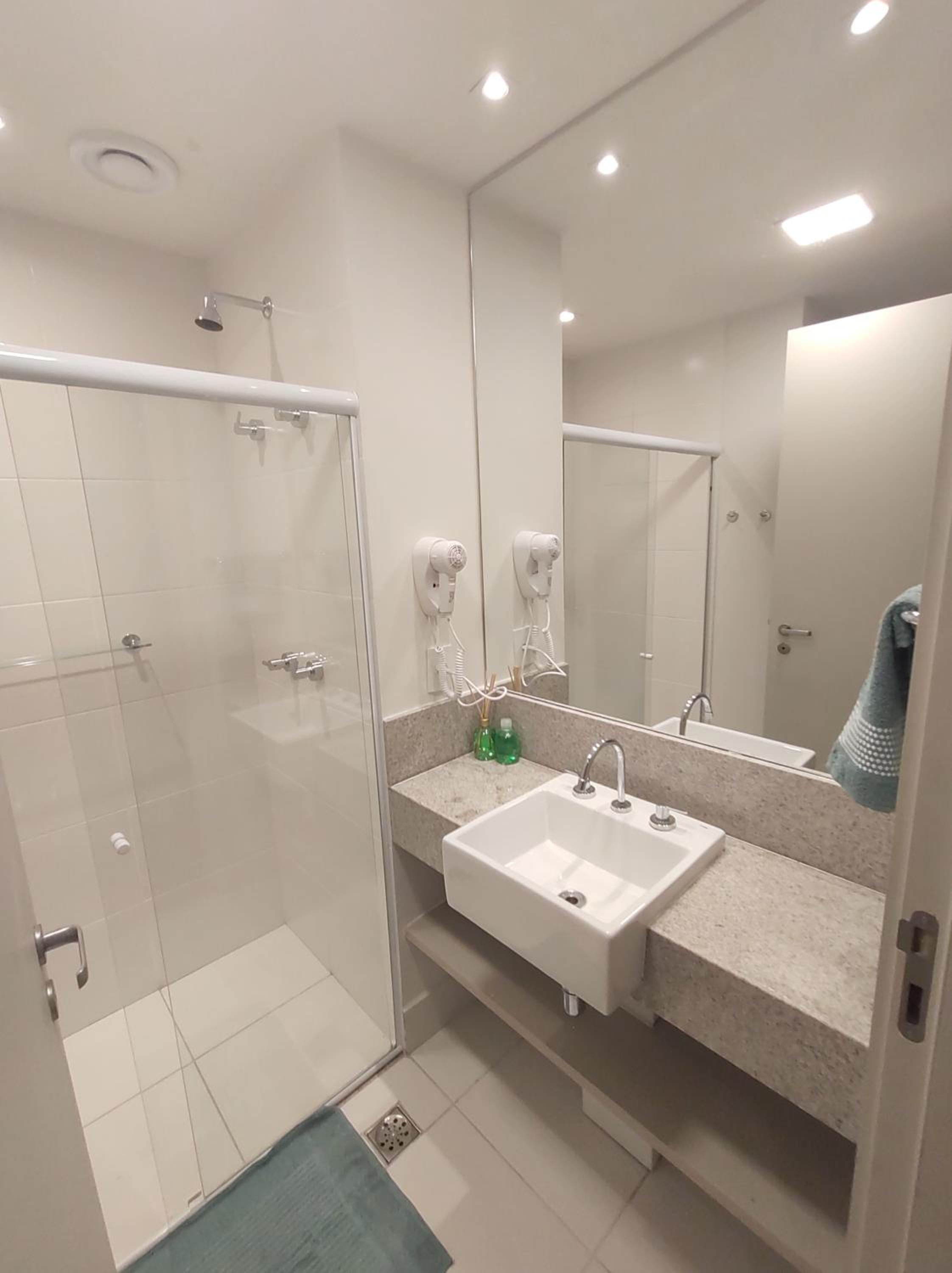 Apartment - Photo 11