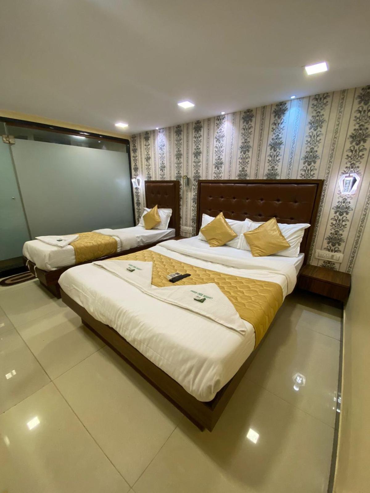Deluxe Triple Room - Photo 3