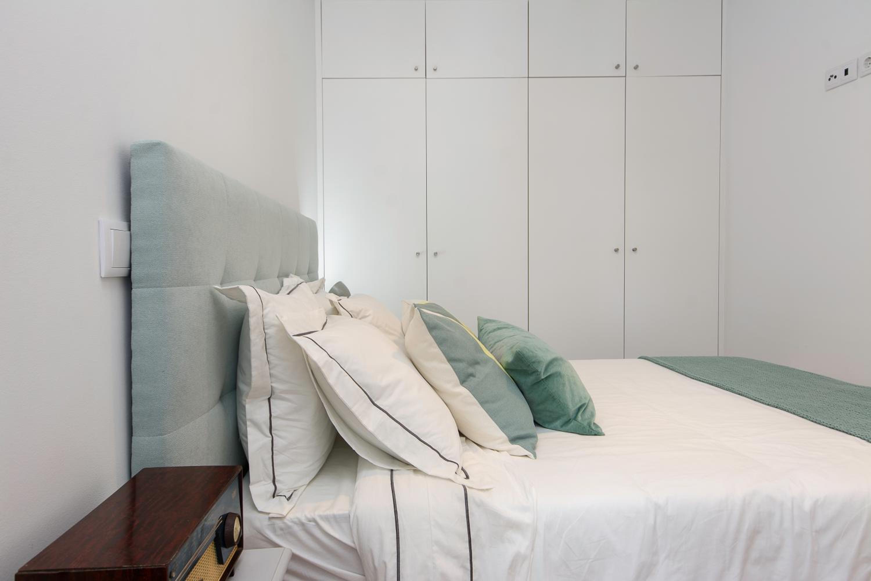Two-Bedroom Apartment - Photo 3