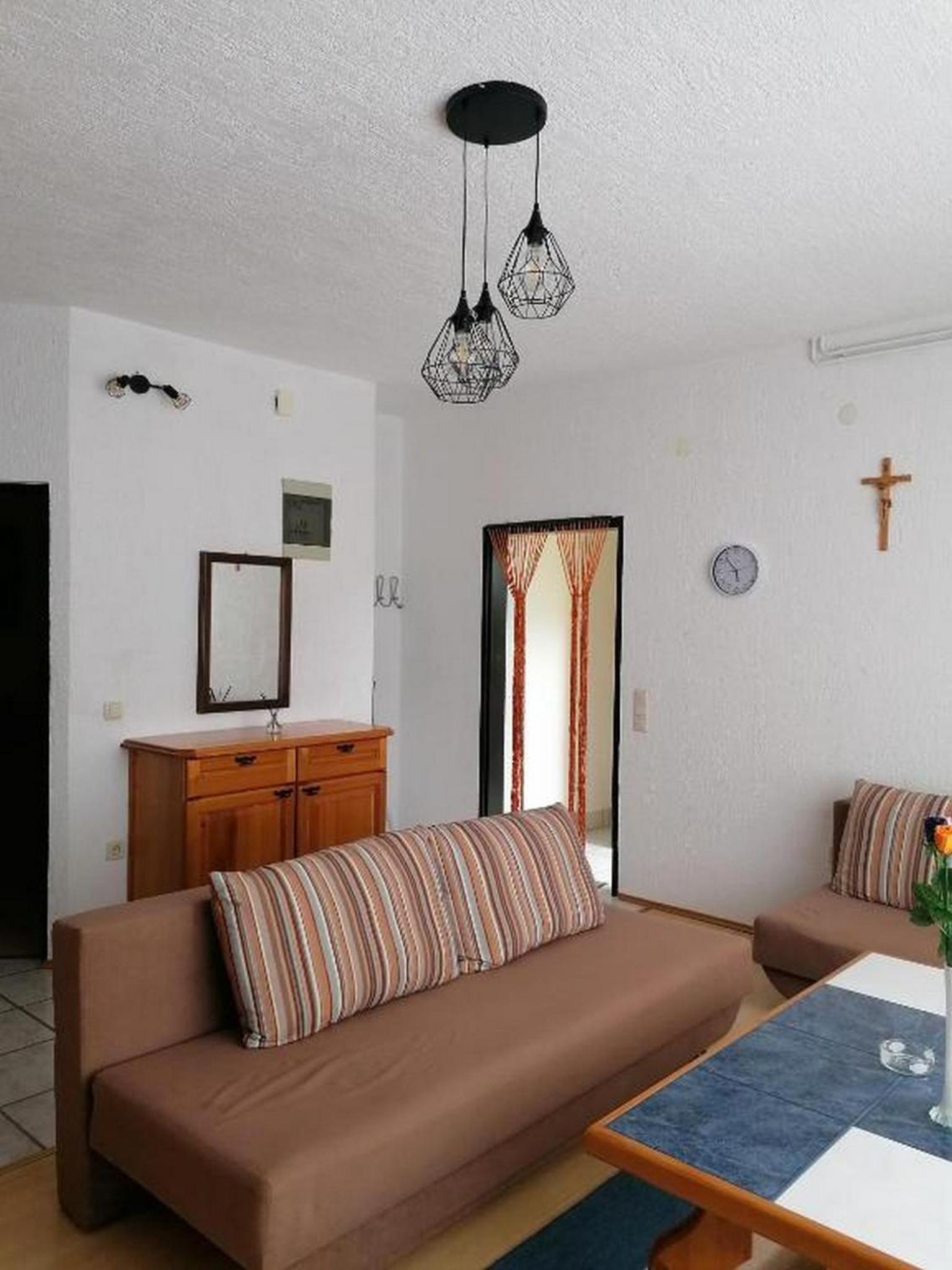 One Bedroom Apartment With Terrace And Sea View