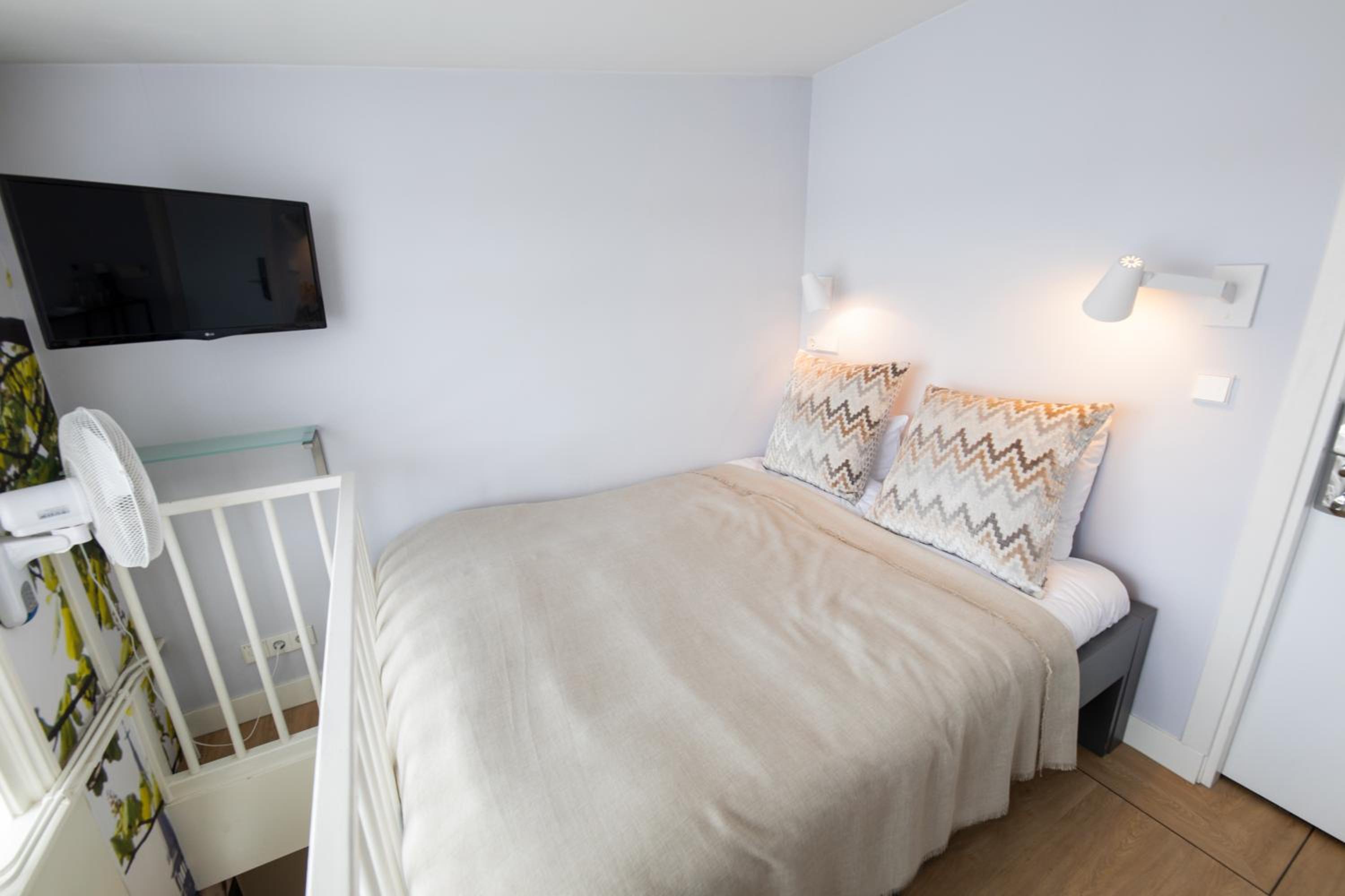 Superior Double Room - Photo 1