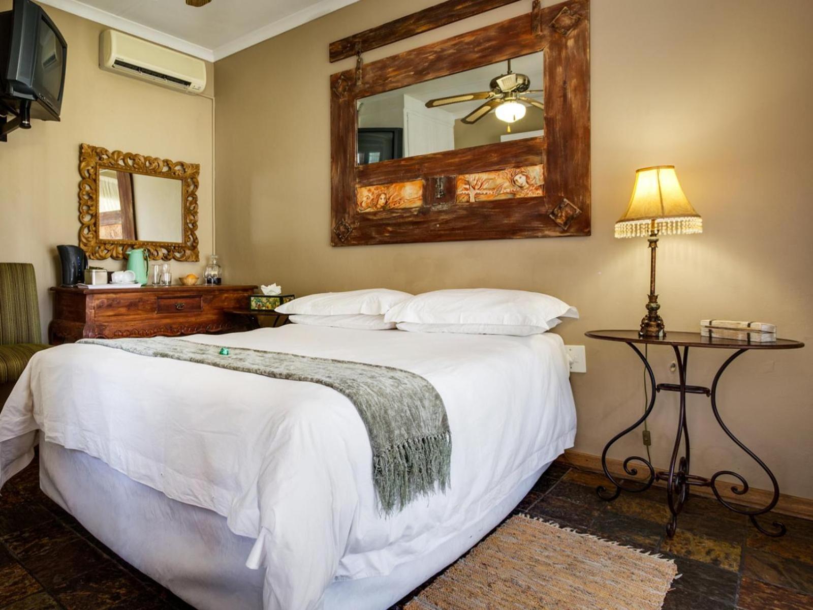 Standard Twin Room - Photo 1