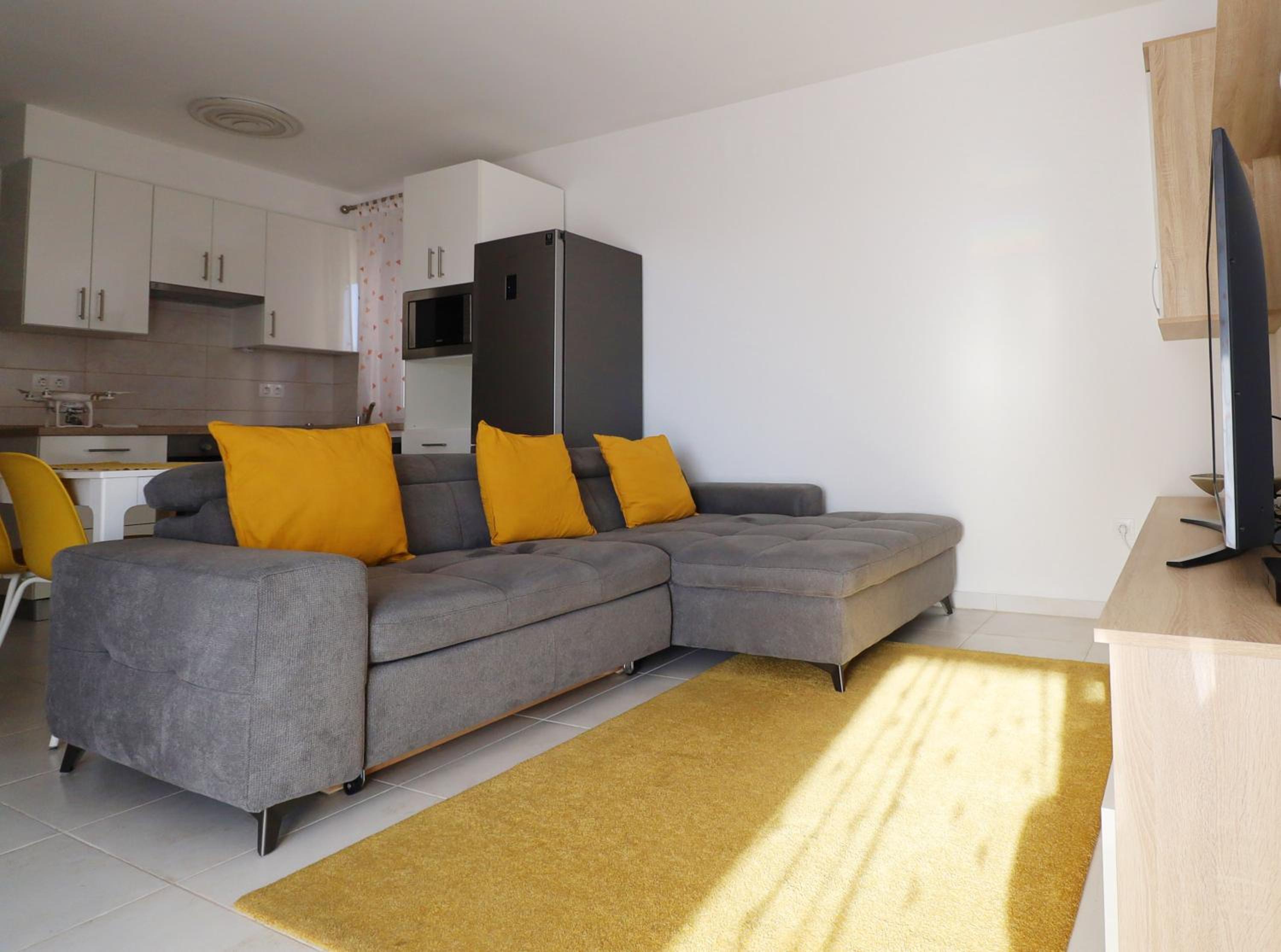 One-Bedroom Apartment with Garden View - Photo 1