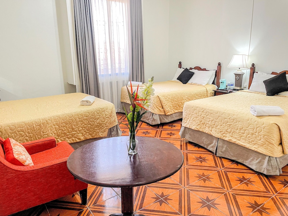Triple Room