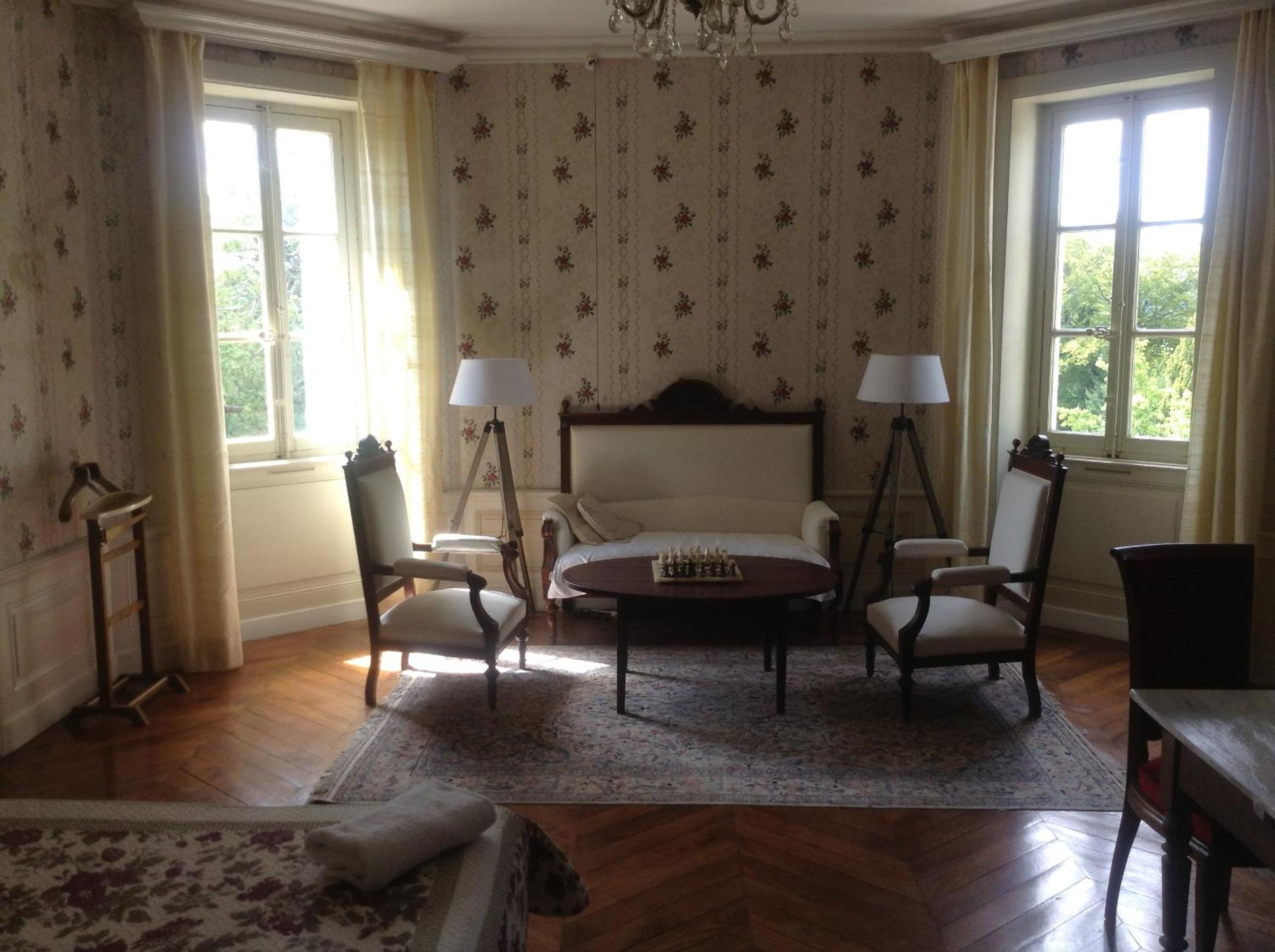 Family Room with Garden View - Rose - Photo 10