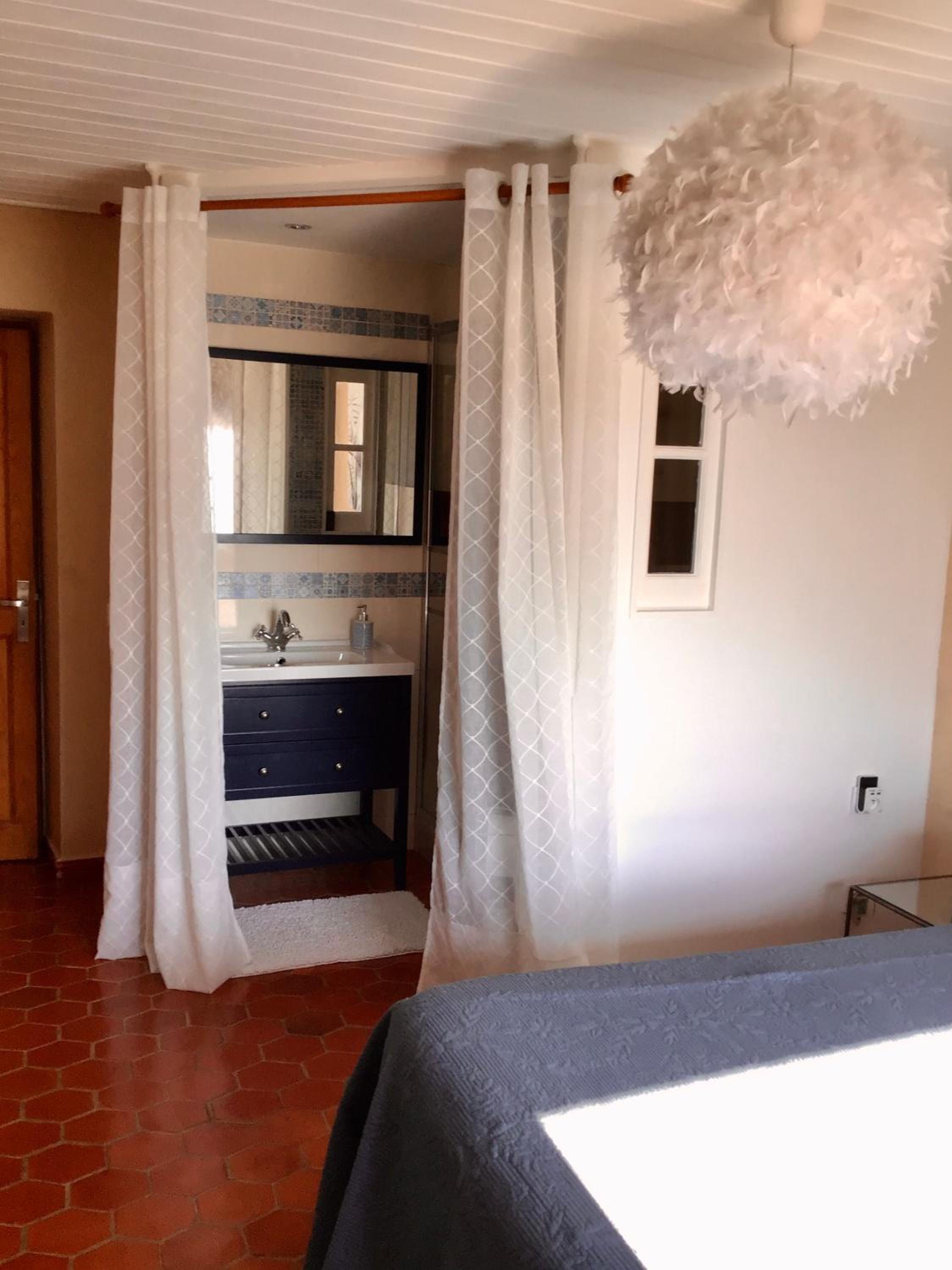 Twin Room with Mountain View
