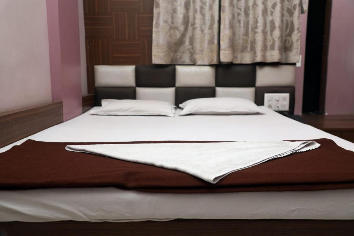 Standard Double Room - Photo 2