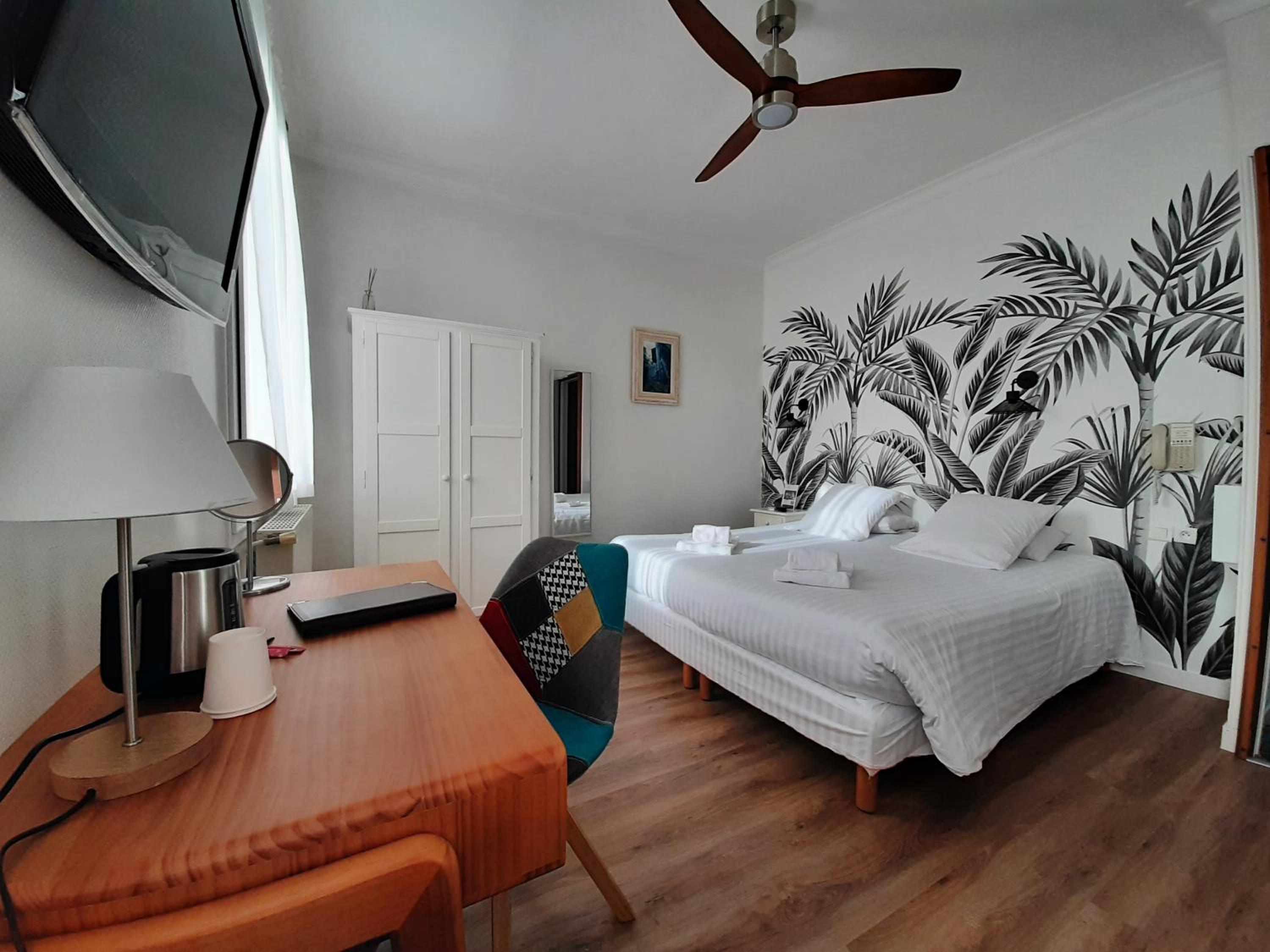 Superior Double Room - Photo 7