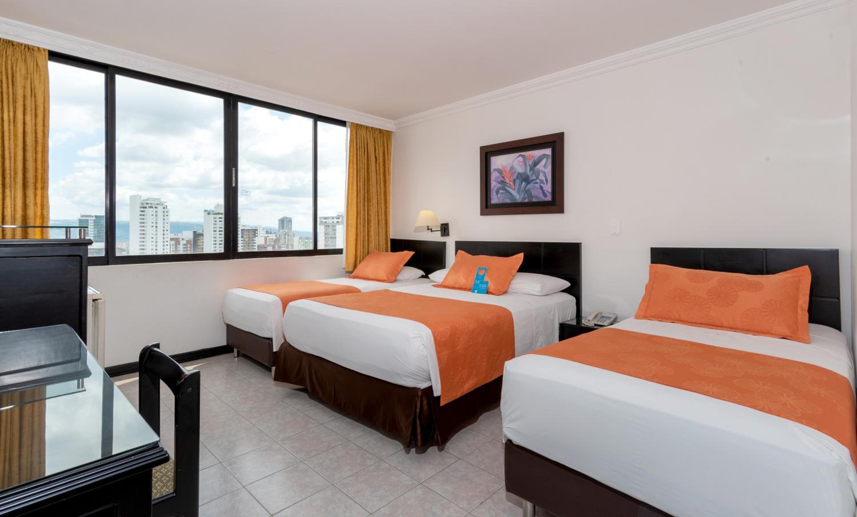 Standard Triple Room - Photo 1