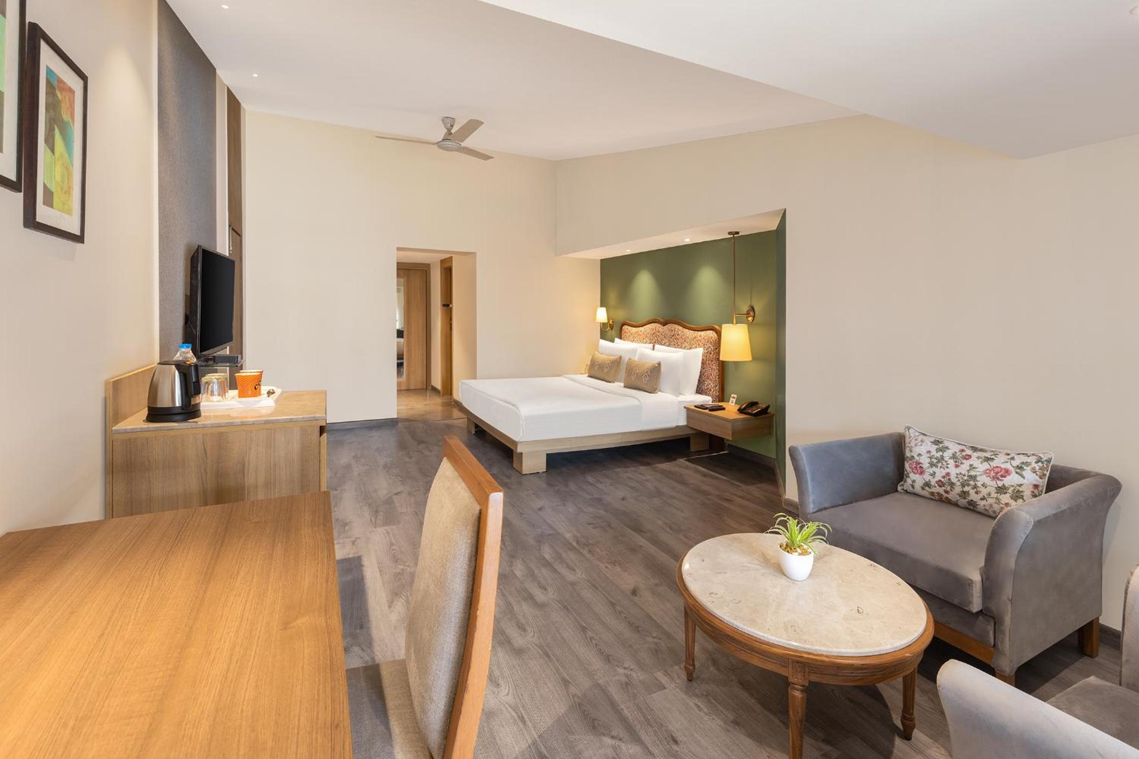 Deluxe Room - Photo 4