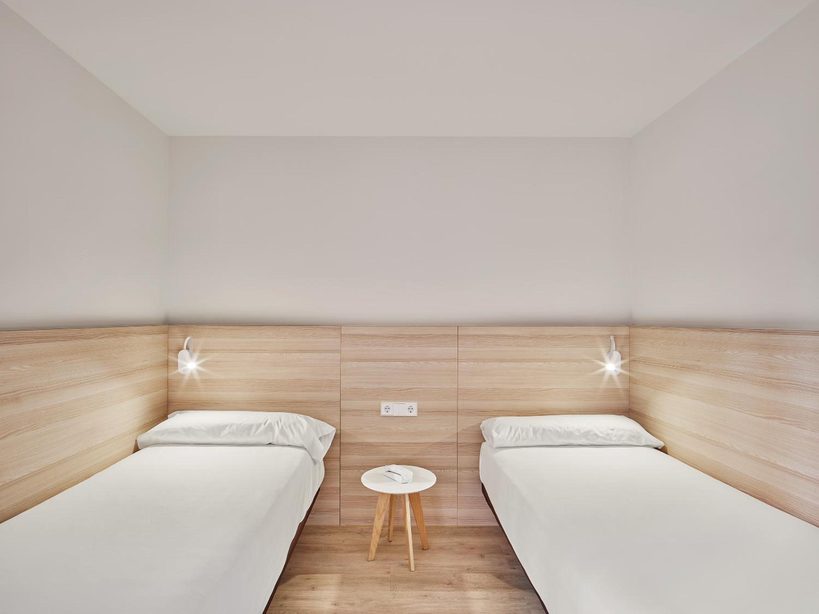  Double Room - Photo 9