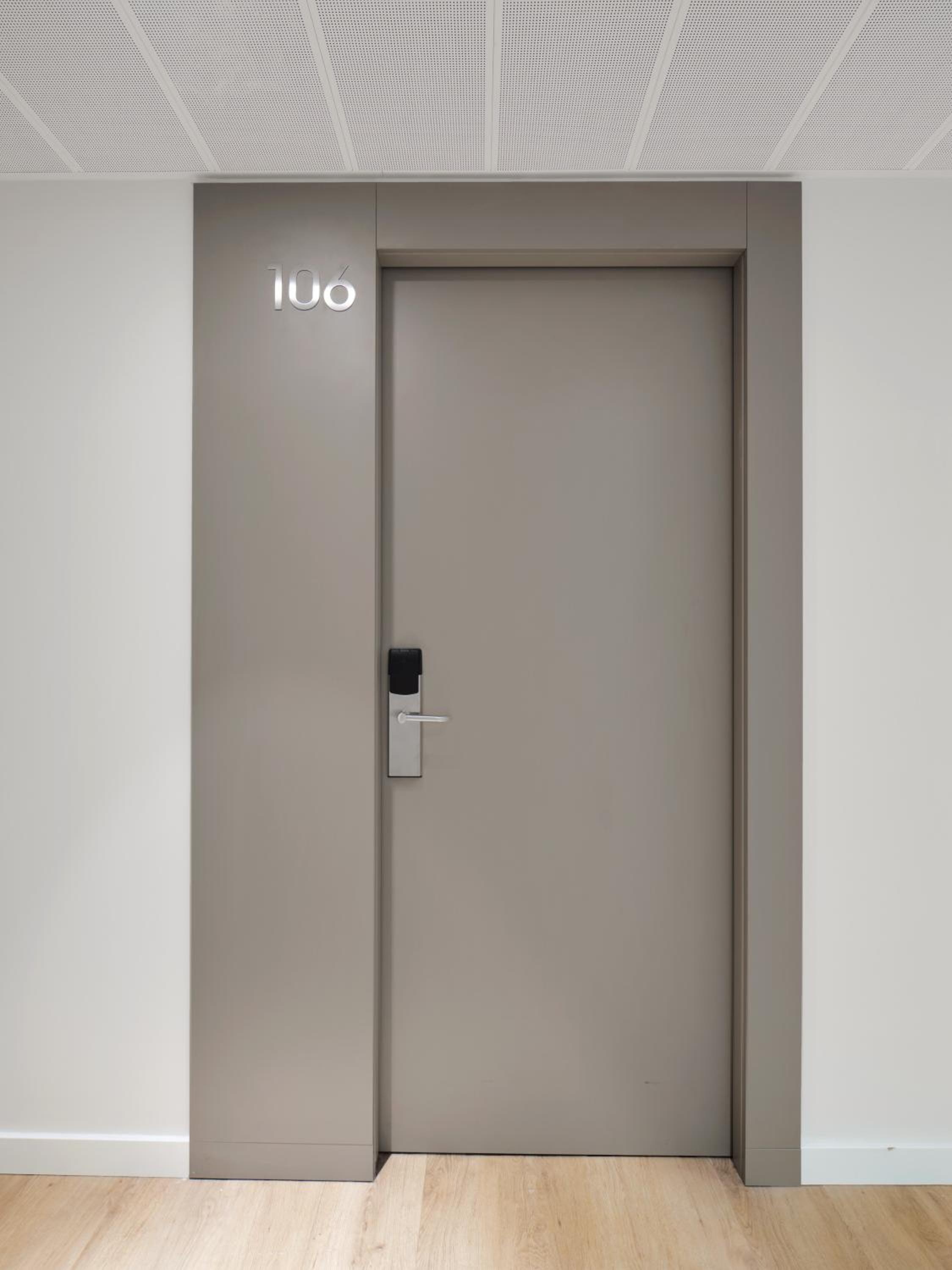 Double or Twin Room - Photo 8