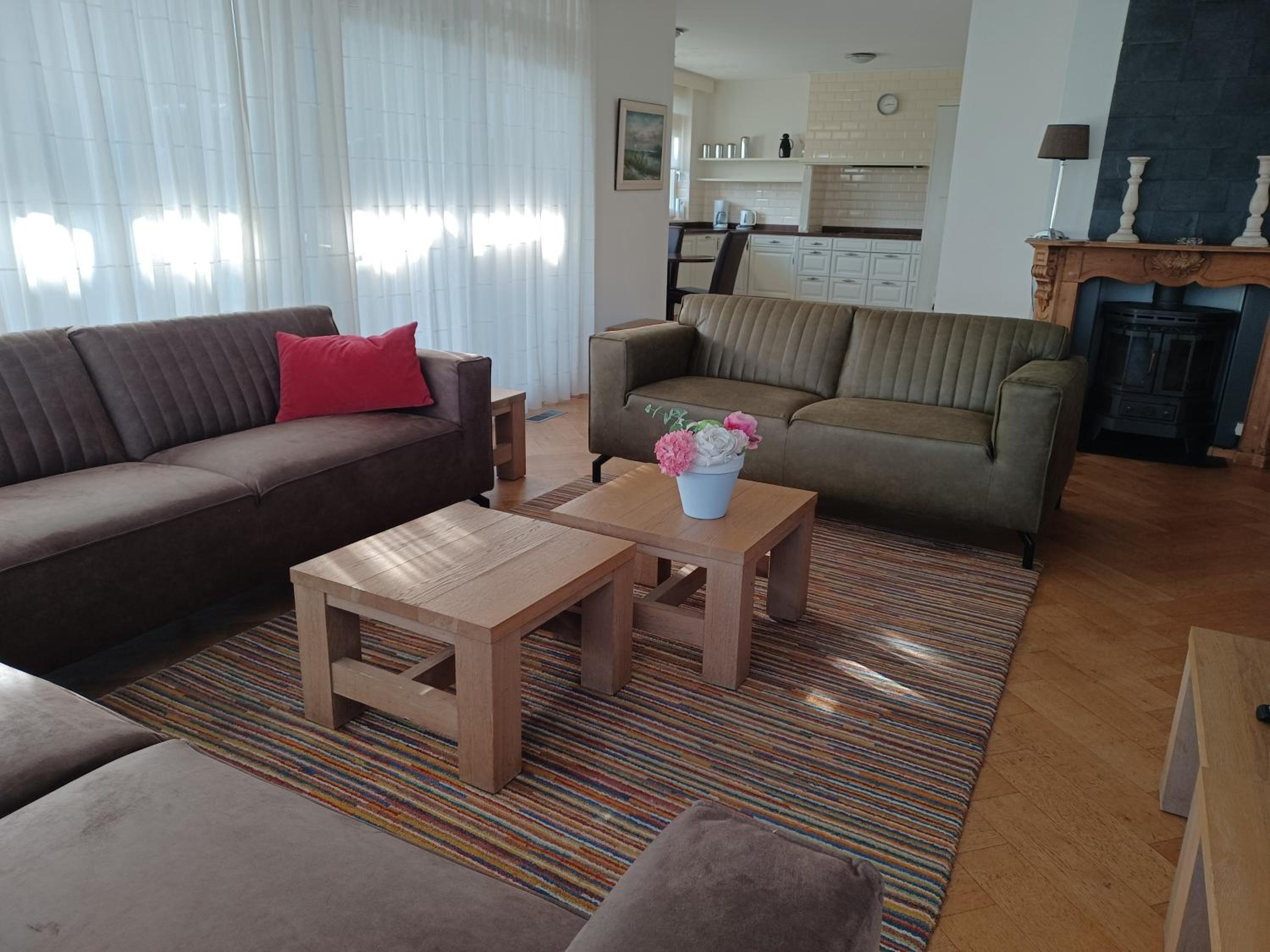 Villa photo 1