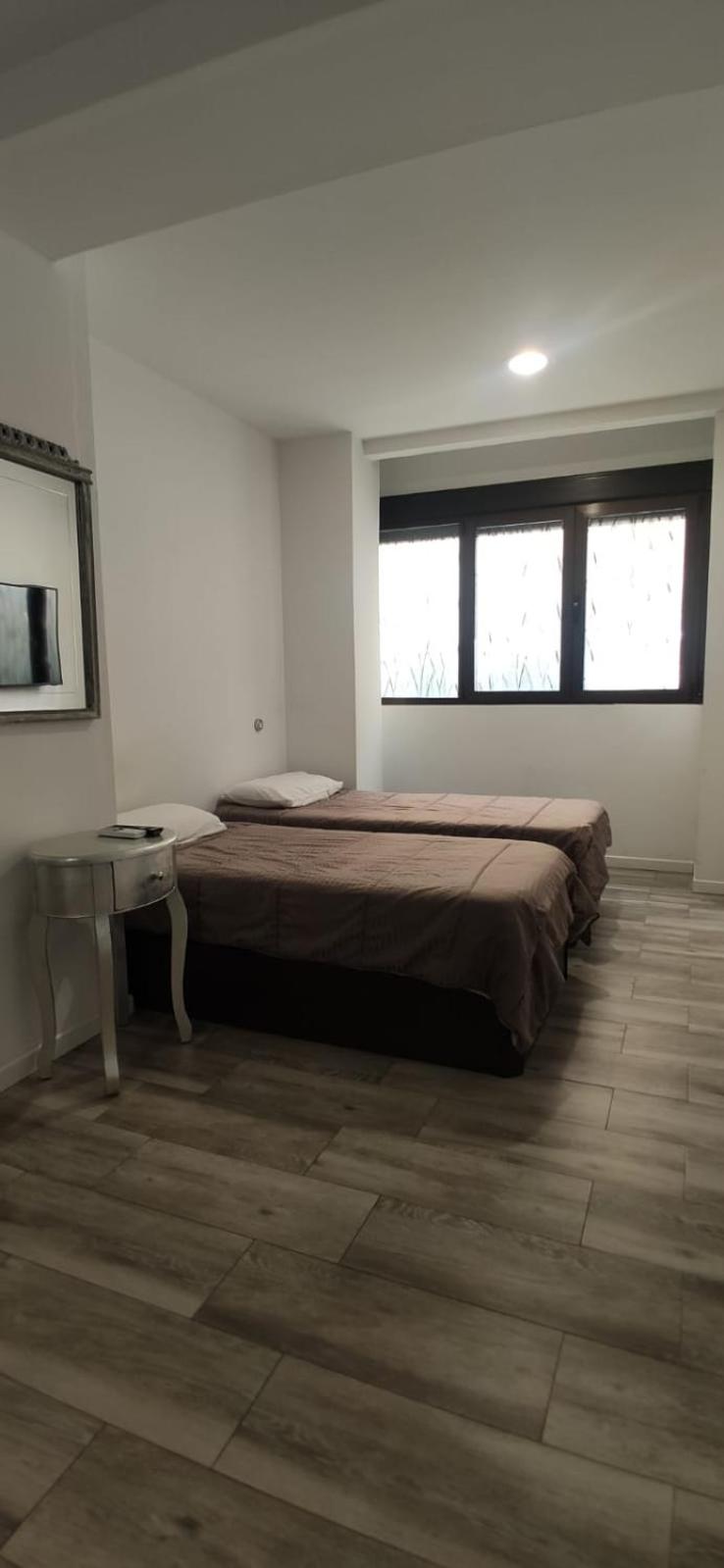 Habitación Doble con Baño Privado