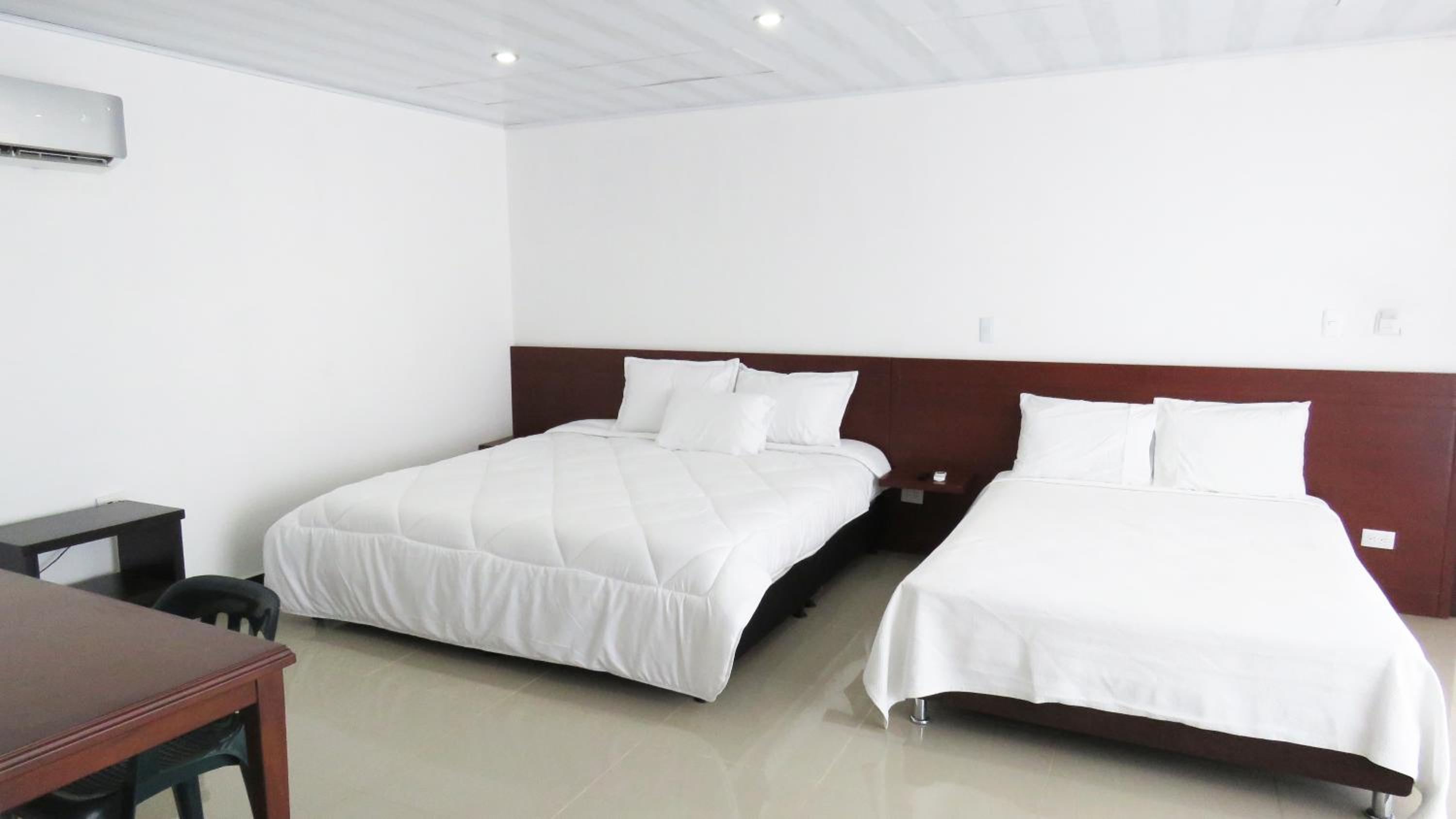 Comfort Quadruple Room photo 1