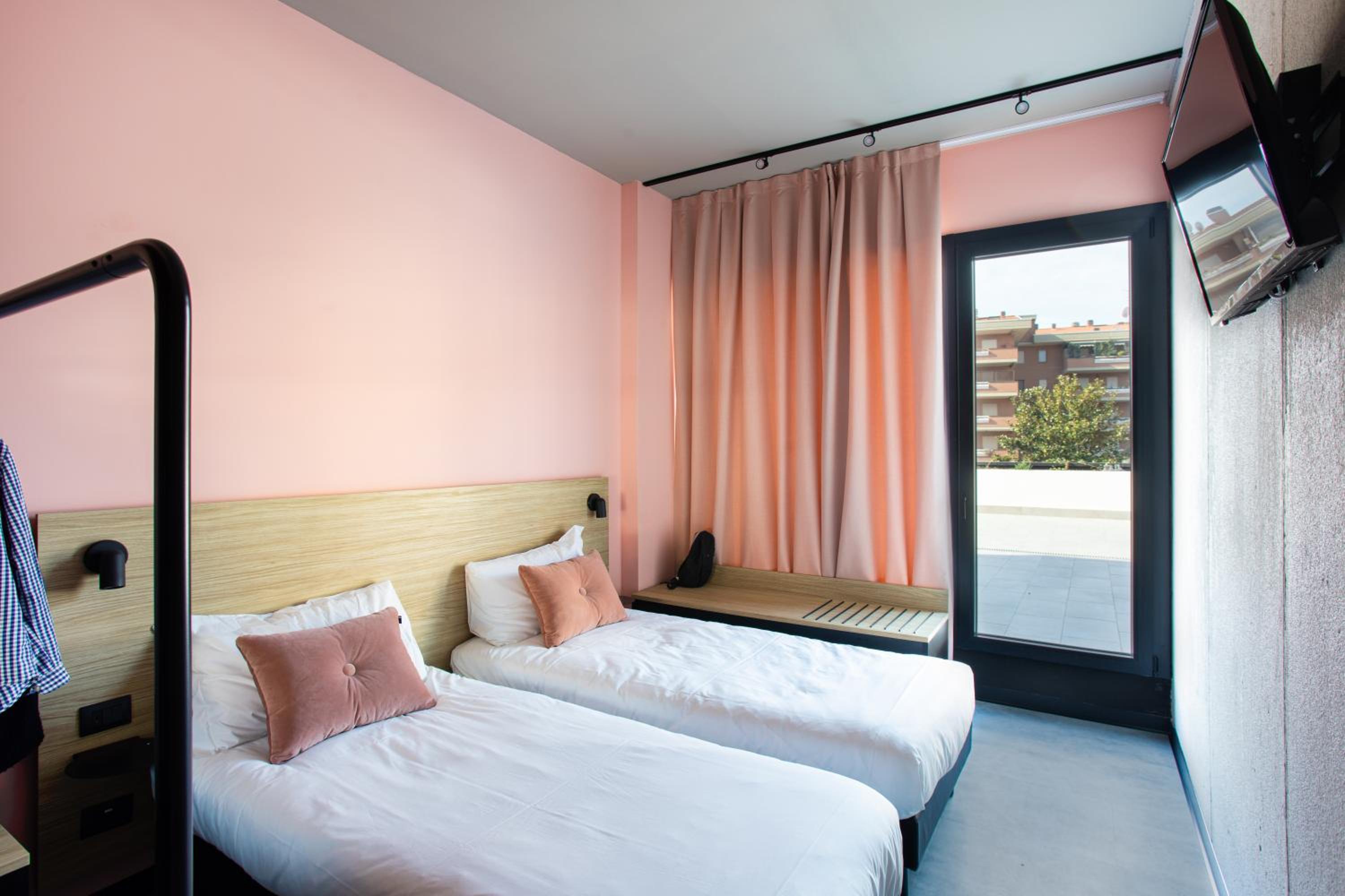 Superior Double Room with Balcony