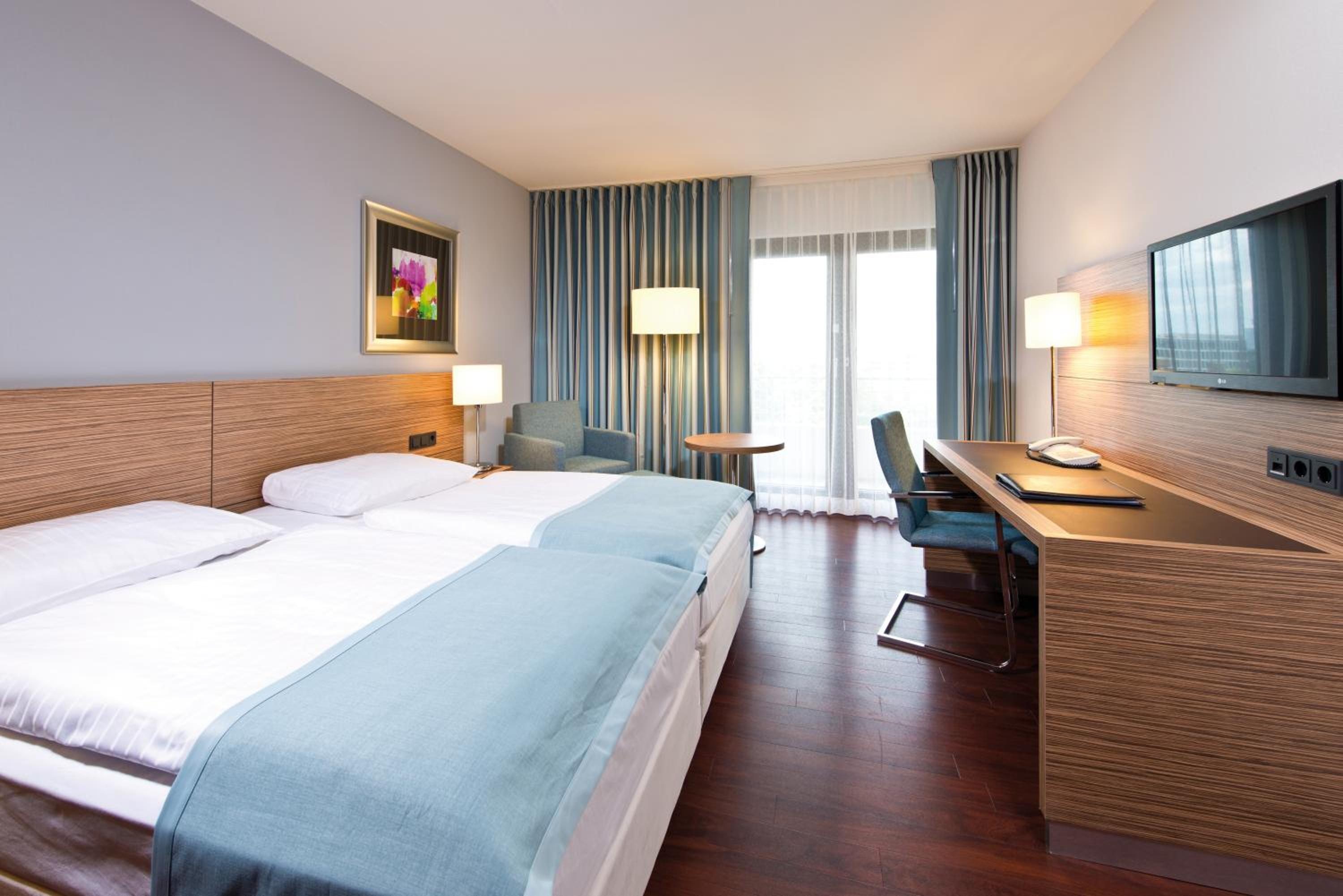 Comfort Smart Room - Photo 1