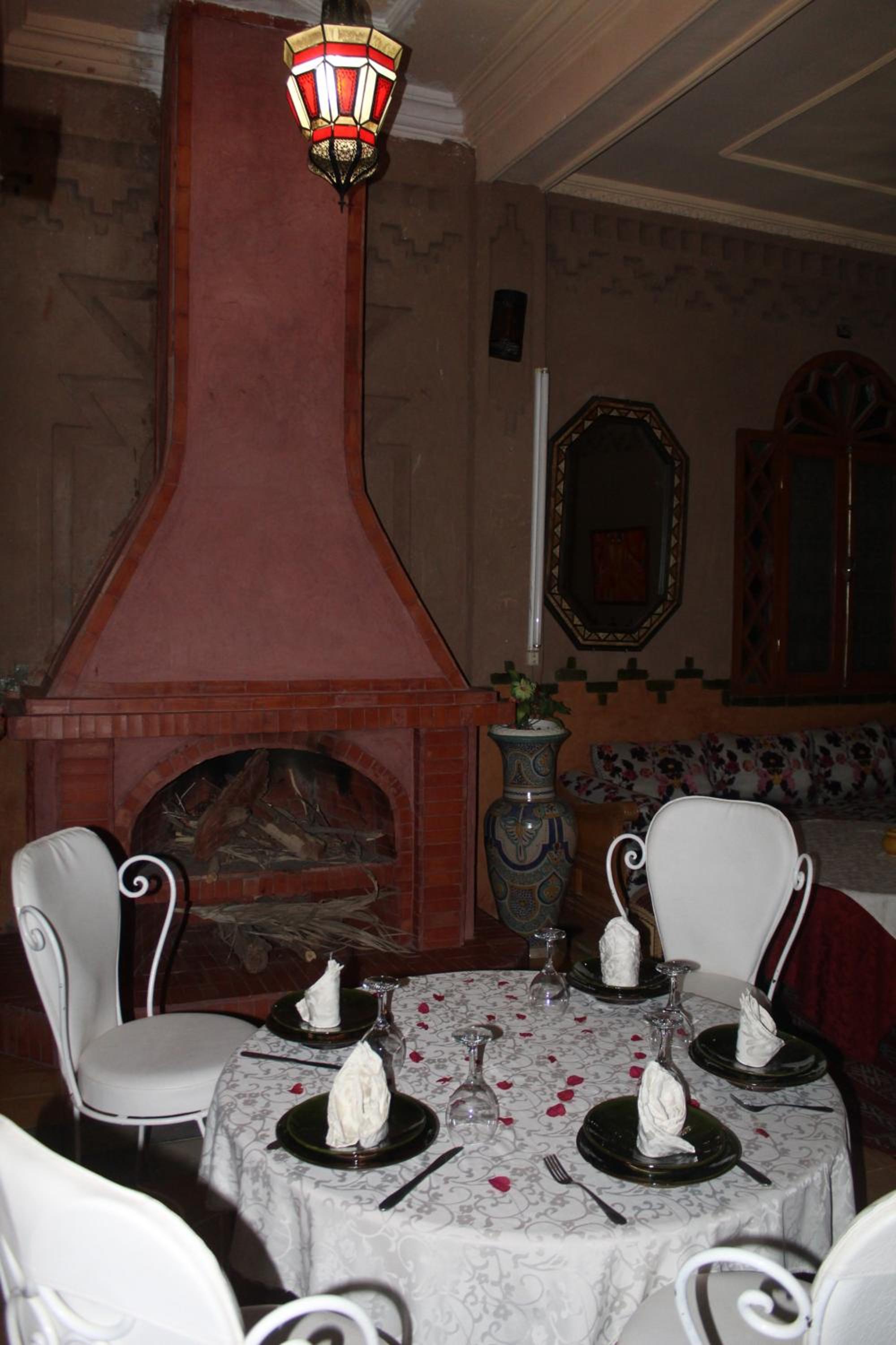 Two-Bedroom Apartment - Photo 38