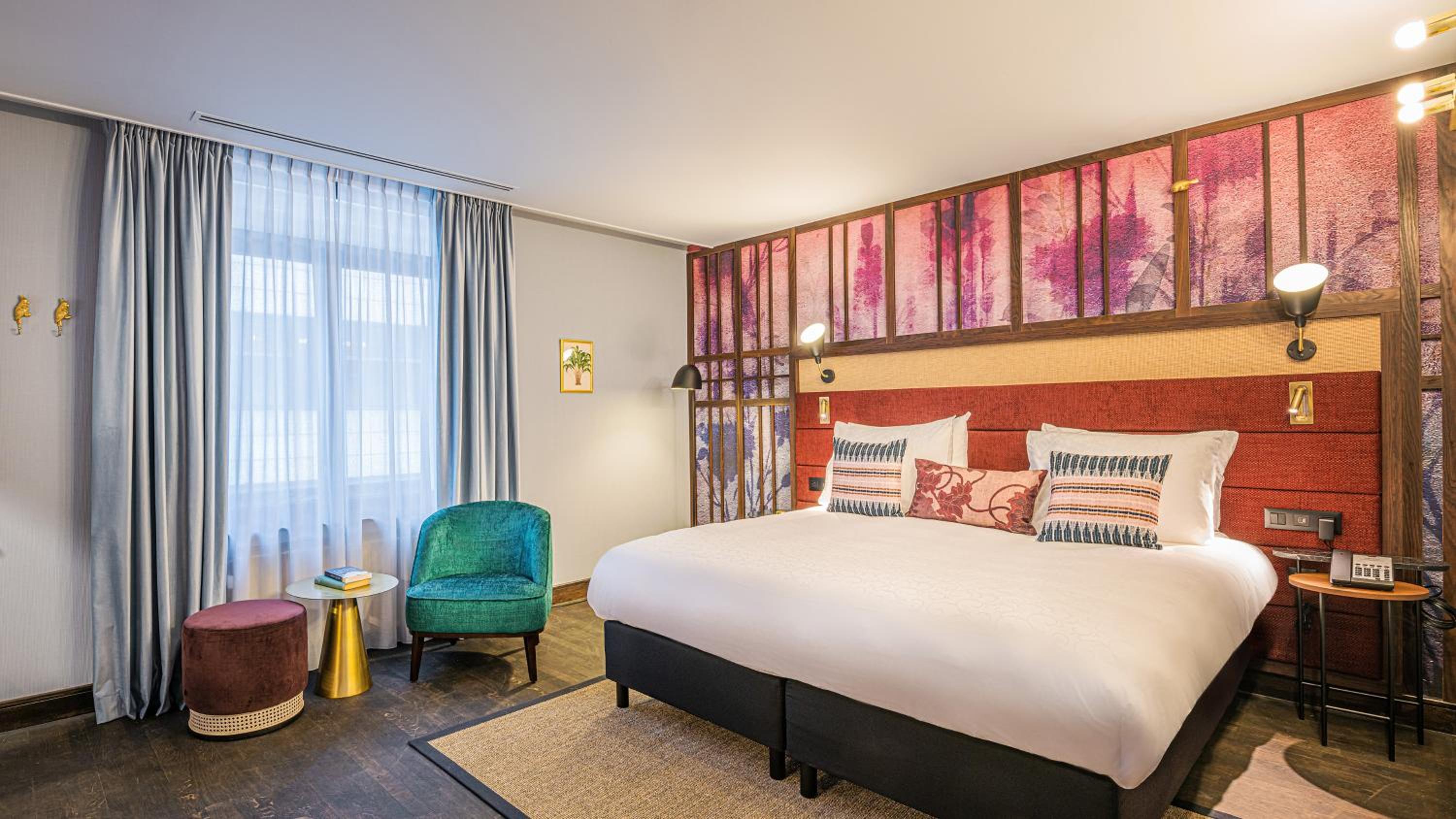 Premium Room - Photo 9