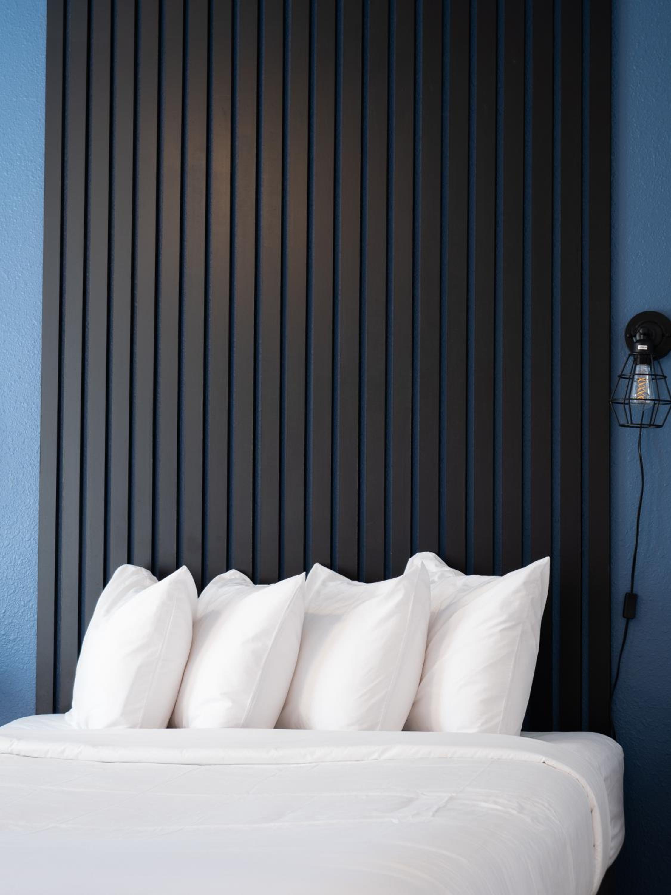 Queen Room - Photo 2