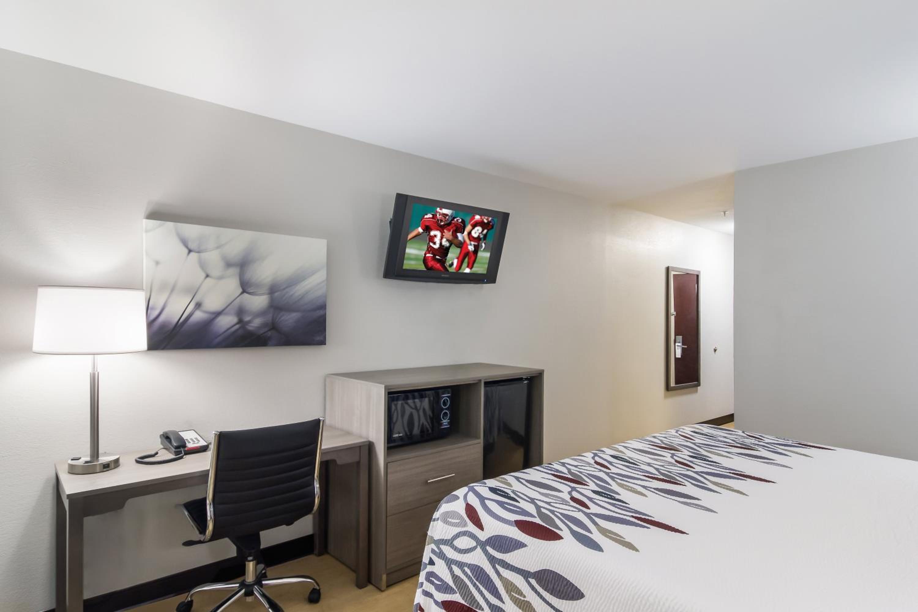 Deluxe King Room Non-Smoking - Photo 1
