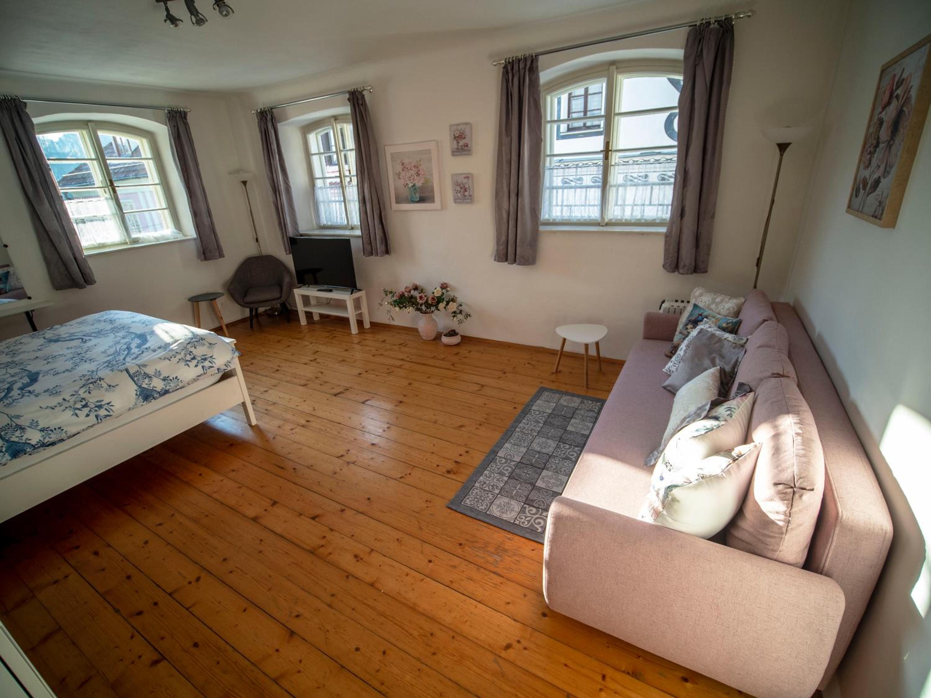 Two-Bedroom Apartment photo 2