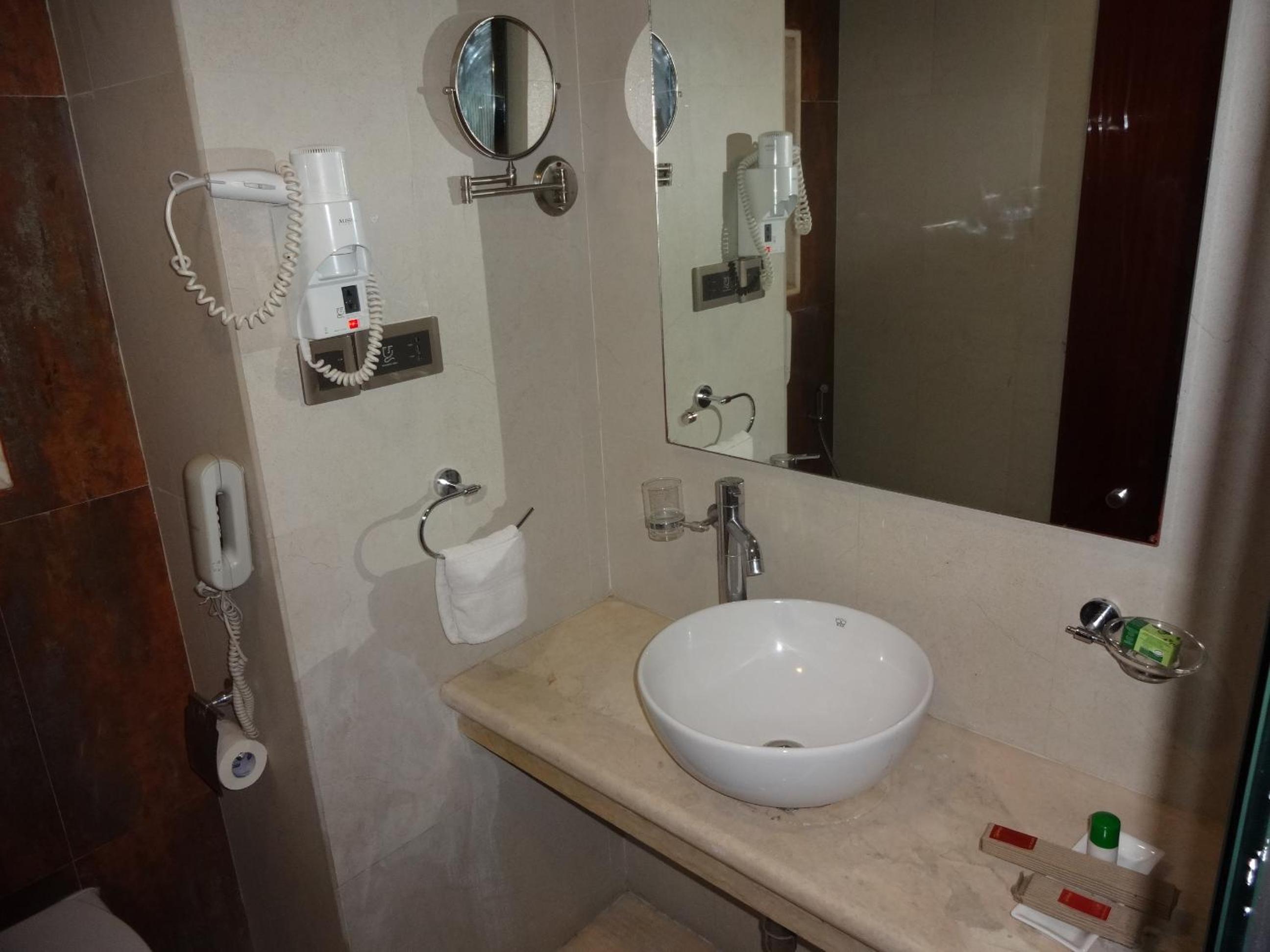 Superior Double or Twin Room photo 3