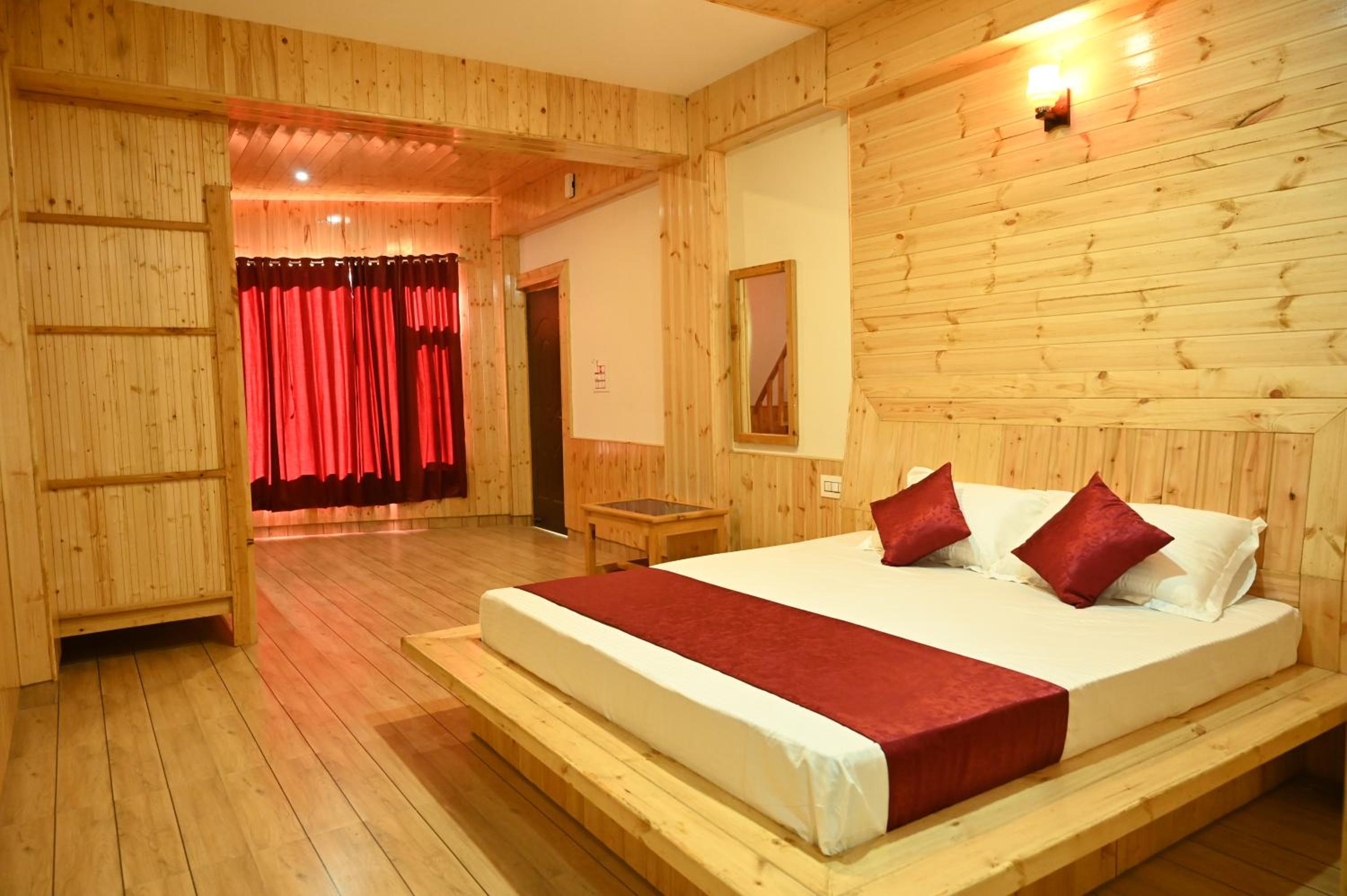 Luxury Quadruple Room photo 3
