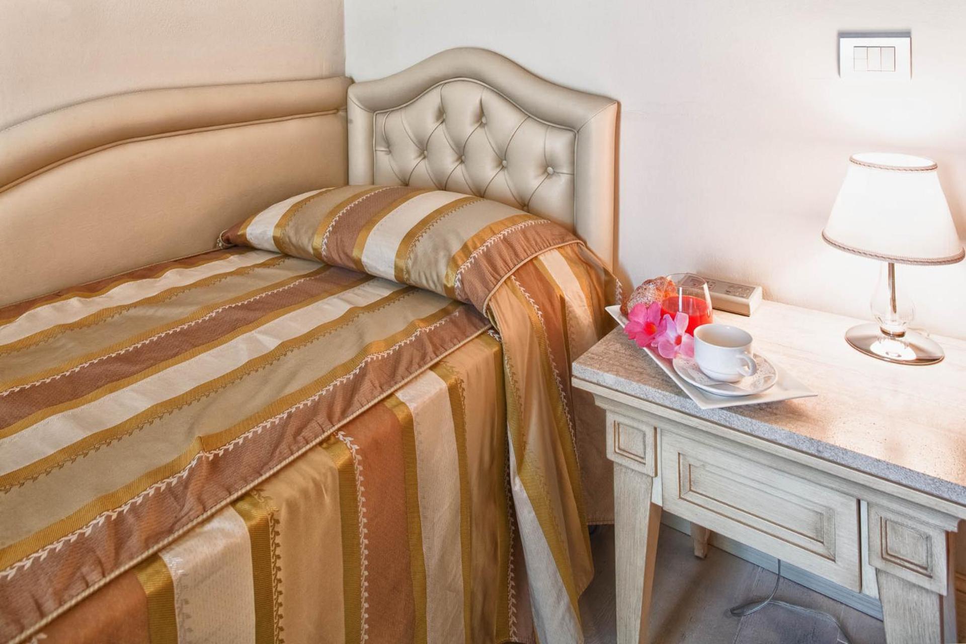Single Room with Balcony photo 1