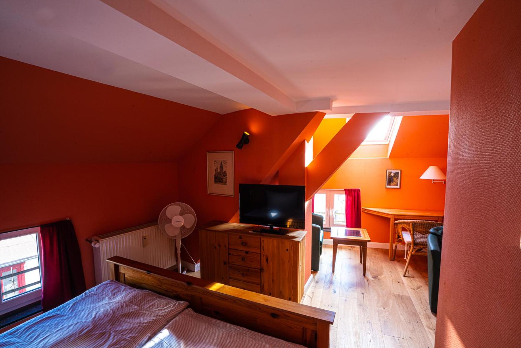 Standard Suite photo 2