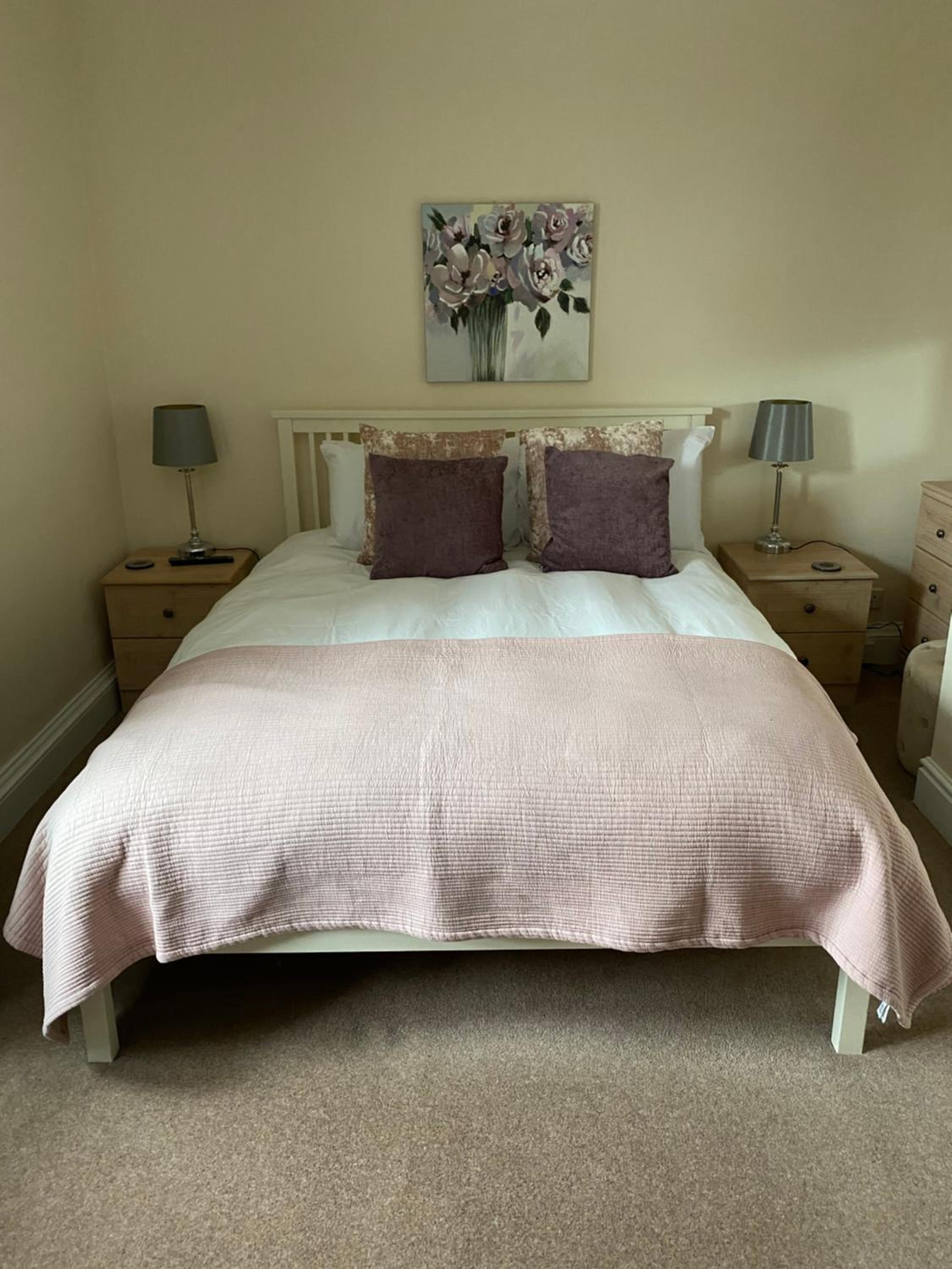 Deluxe Double Room (2 Adults + 1 Child) photo 3
