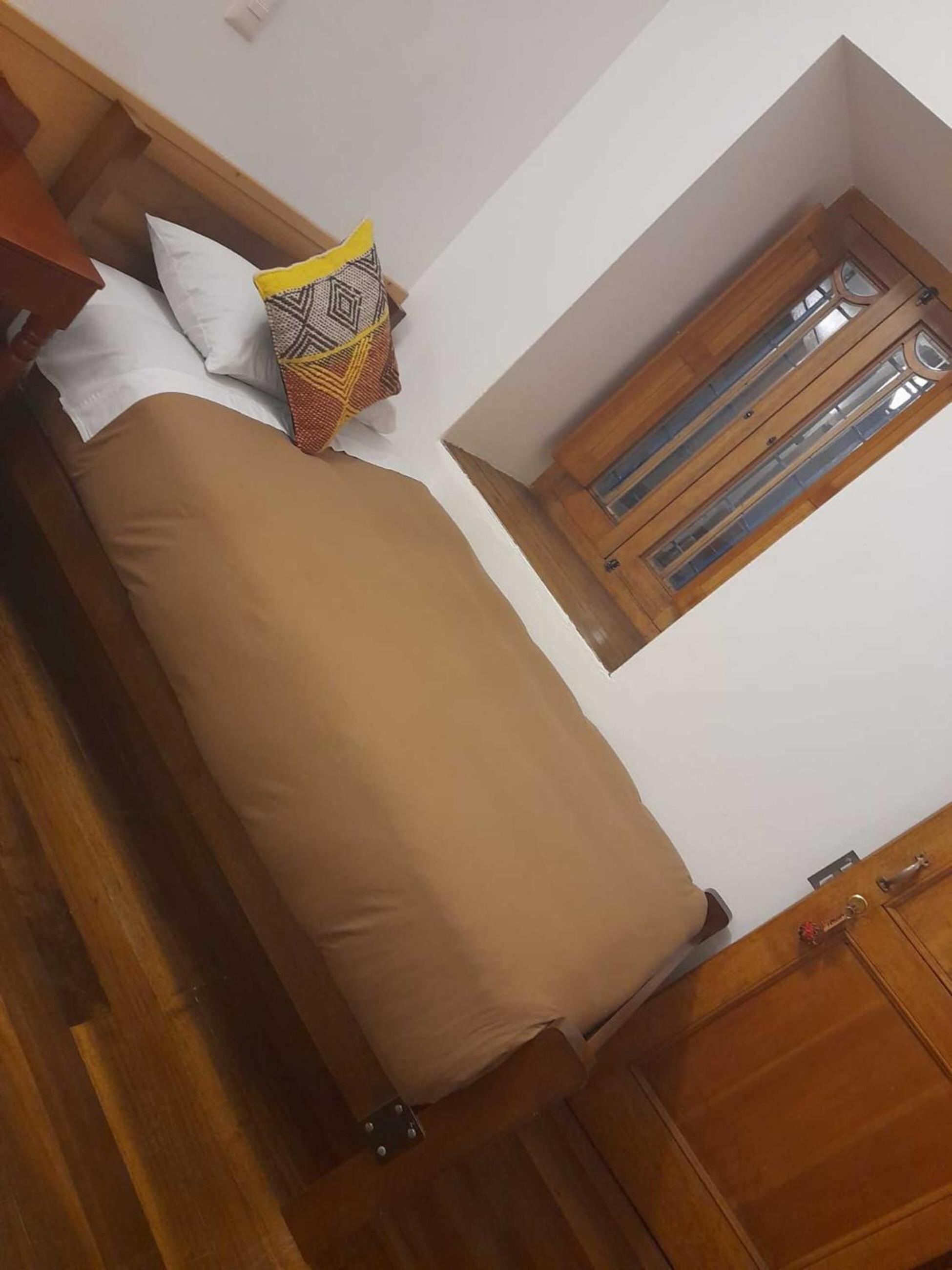 Standard Twin Room photo 3